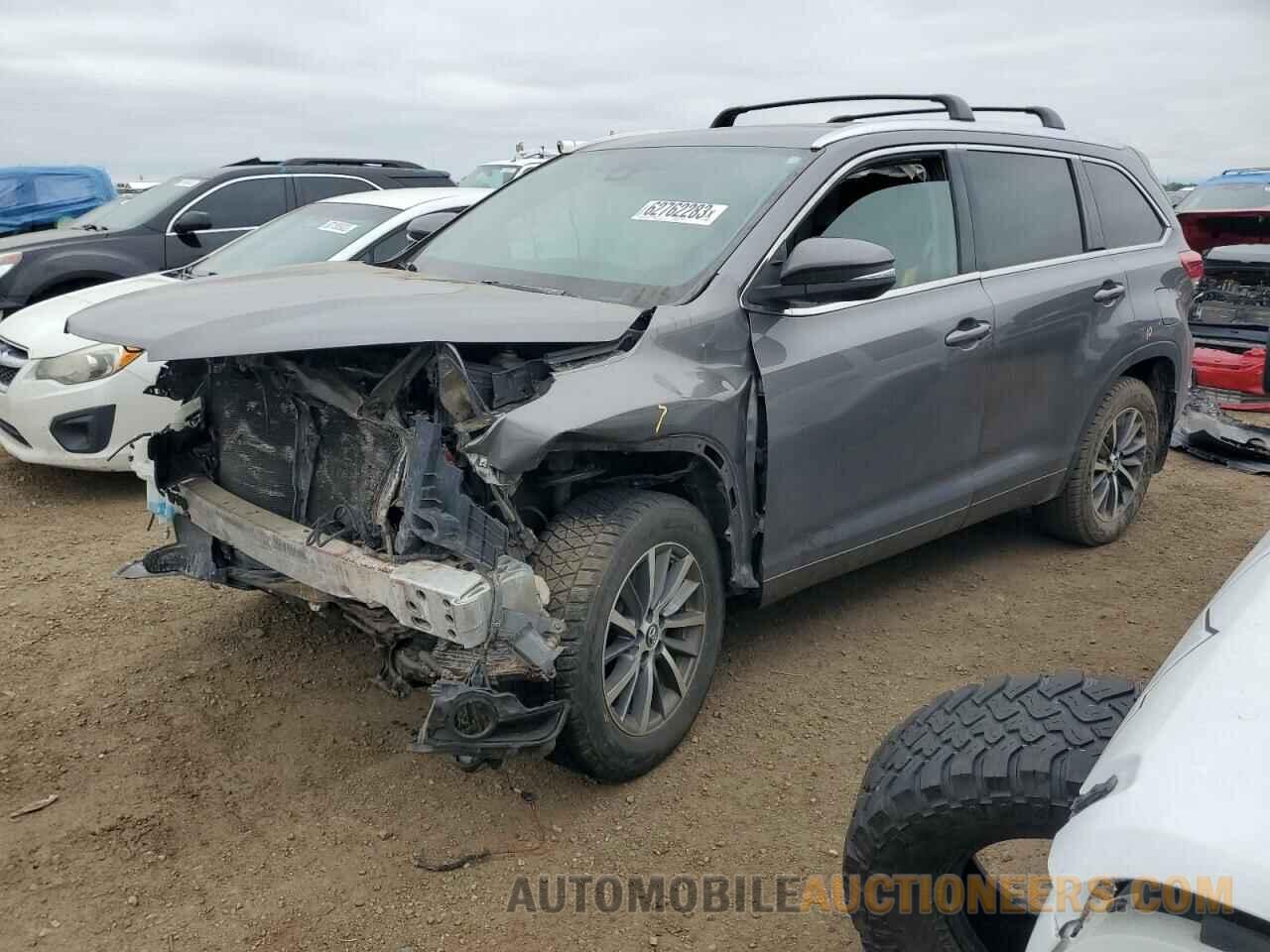 5TDJZRFH4JS524102 TOYOTA HIGHLANDER 2018