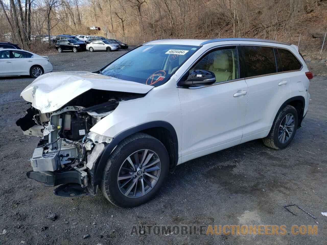 5TDJZRFH4JS546293 TOYOTA HIGHLANDER 2018