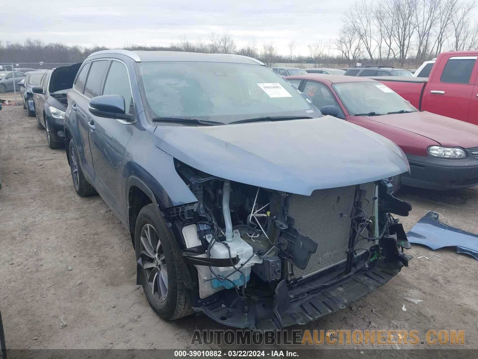 5TDJZRFH4JS814288 TOYOTA HIGHLANDER 2018