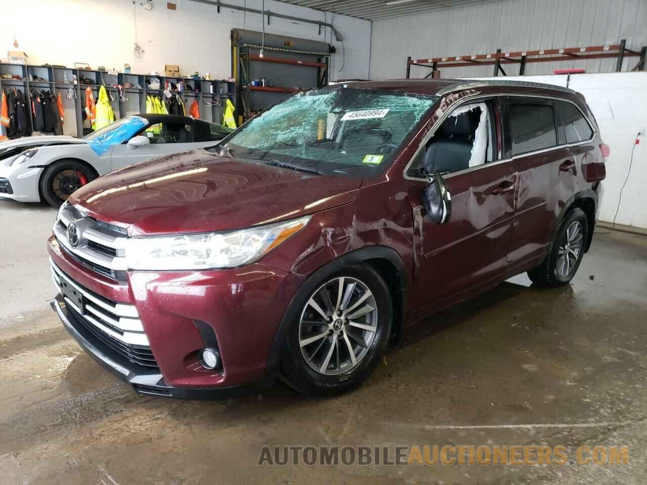 5TDJZRFH4JS821435 TOYOTA HIGHLANDER 2018