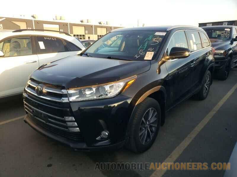 5TDJZRFH4KS563693 Toyota Highlander 2019