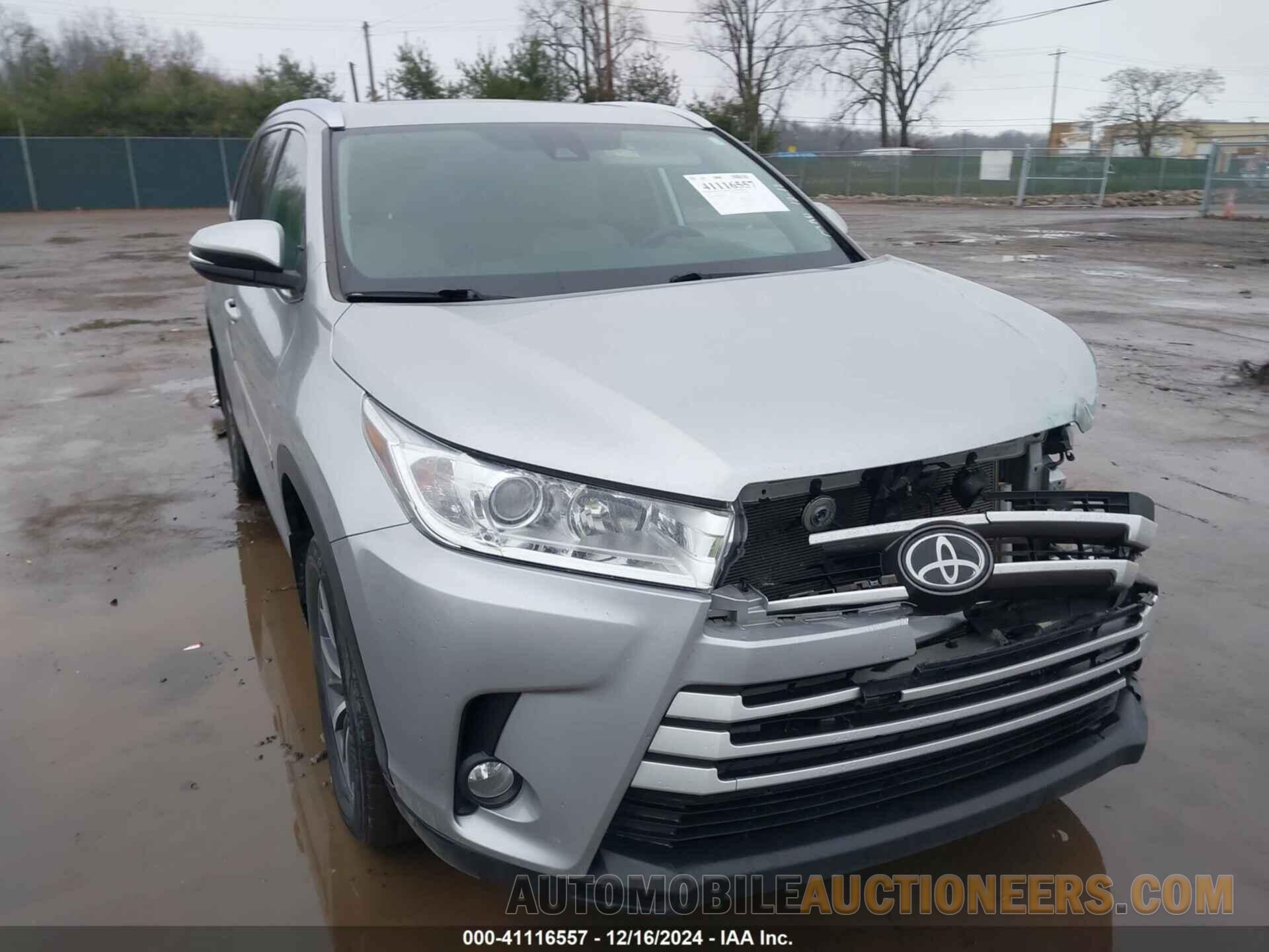 5TDJZRFH4KS568182 TOYOTA HIGHLANDER 2019