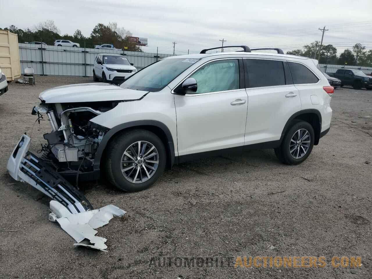 5TDJZRFH4KS570420 TOYOTA HIGHLANDER 2019