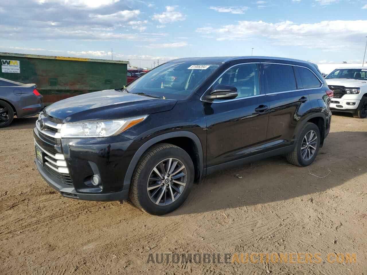 5TDJZRFH4KS570580 TOYOTA HIGHLANDER 2019