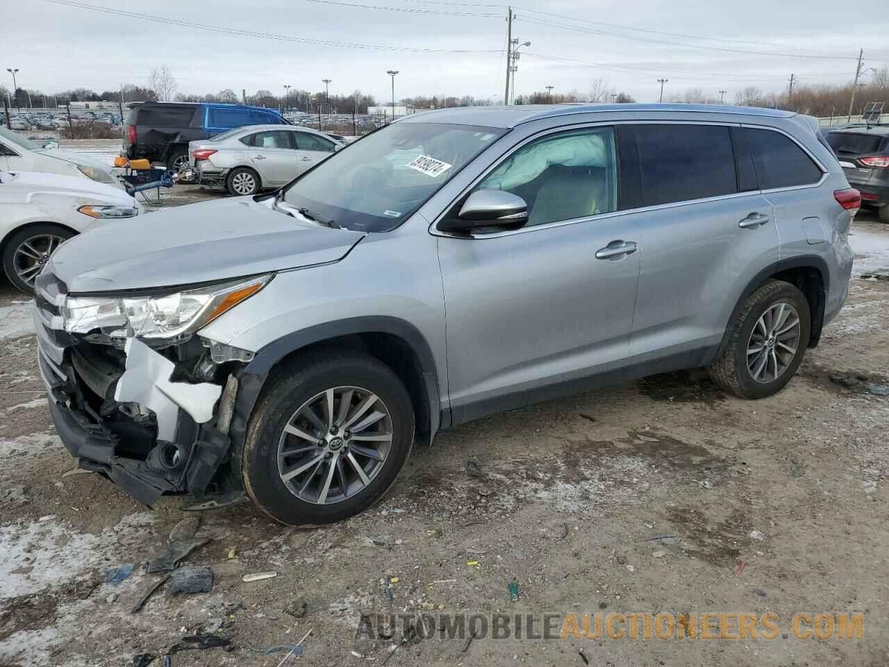 5TDJZRFH4KS577030 TOYOTA HIGHLANDER 2019