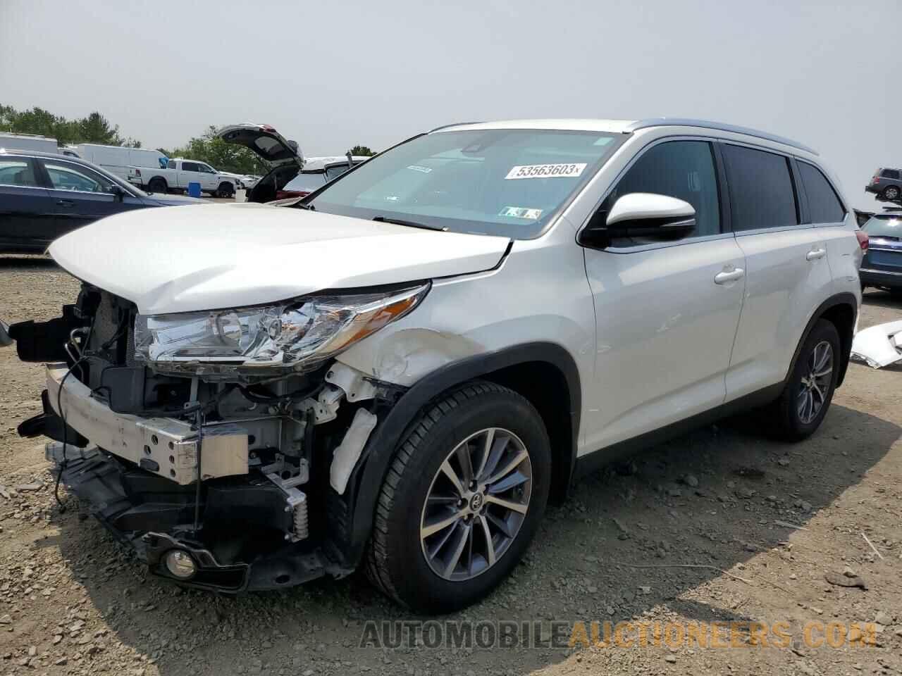 5TDJZRFH4KS598198 TOYOTA HIGHLANDER 2019