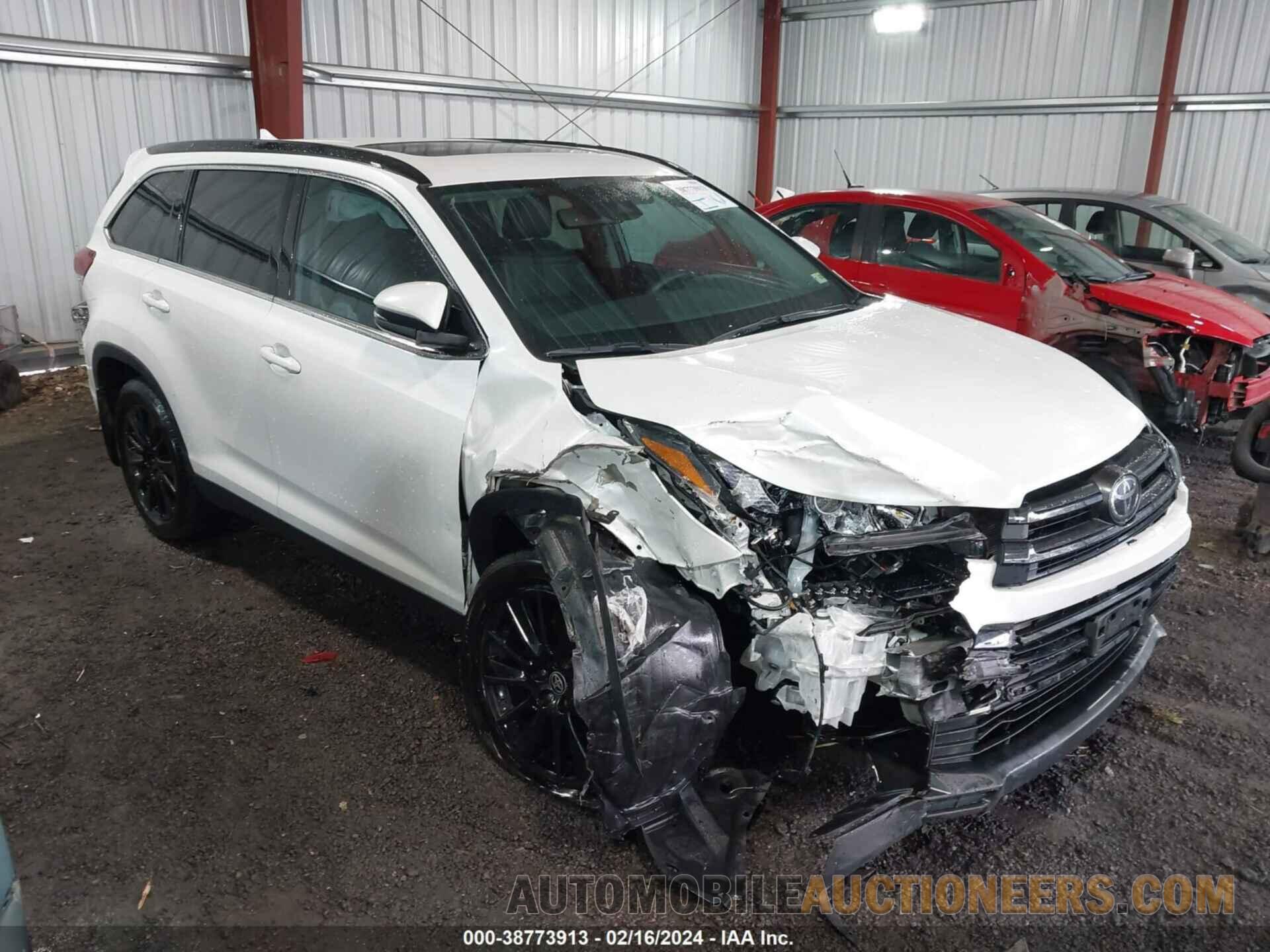 5TDJZRFH4KS626789 TOYOTA HIGHLANDER 2019