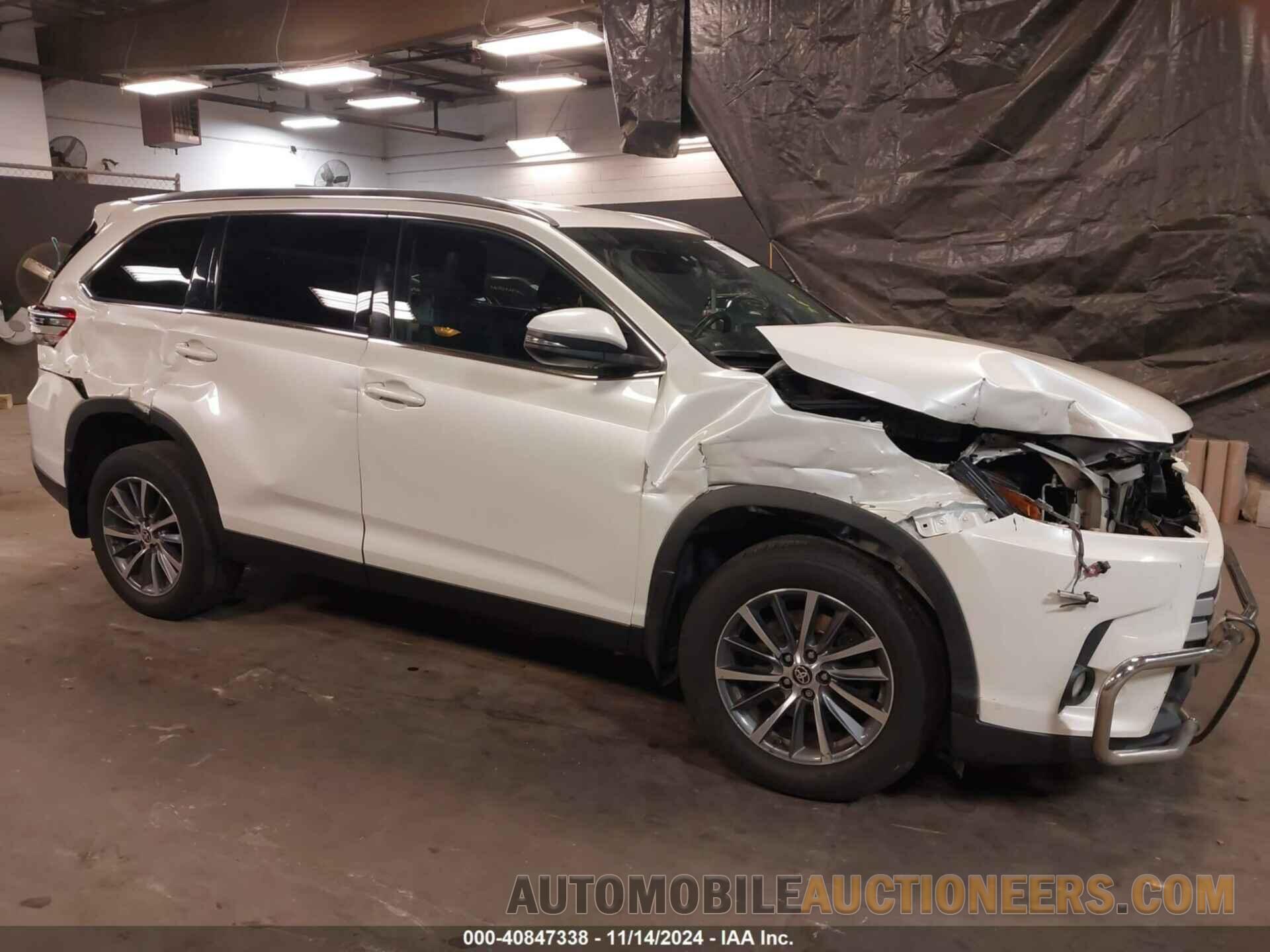 5TDJZRFH4KS628168 TOYOTA HIGHLANDER 2019