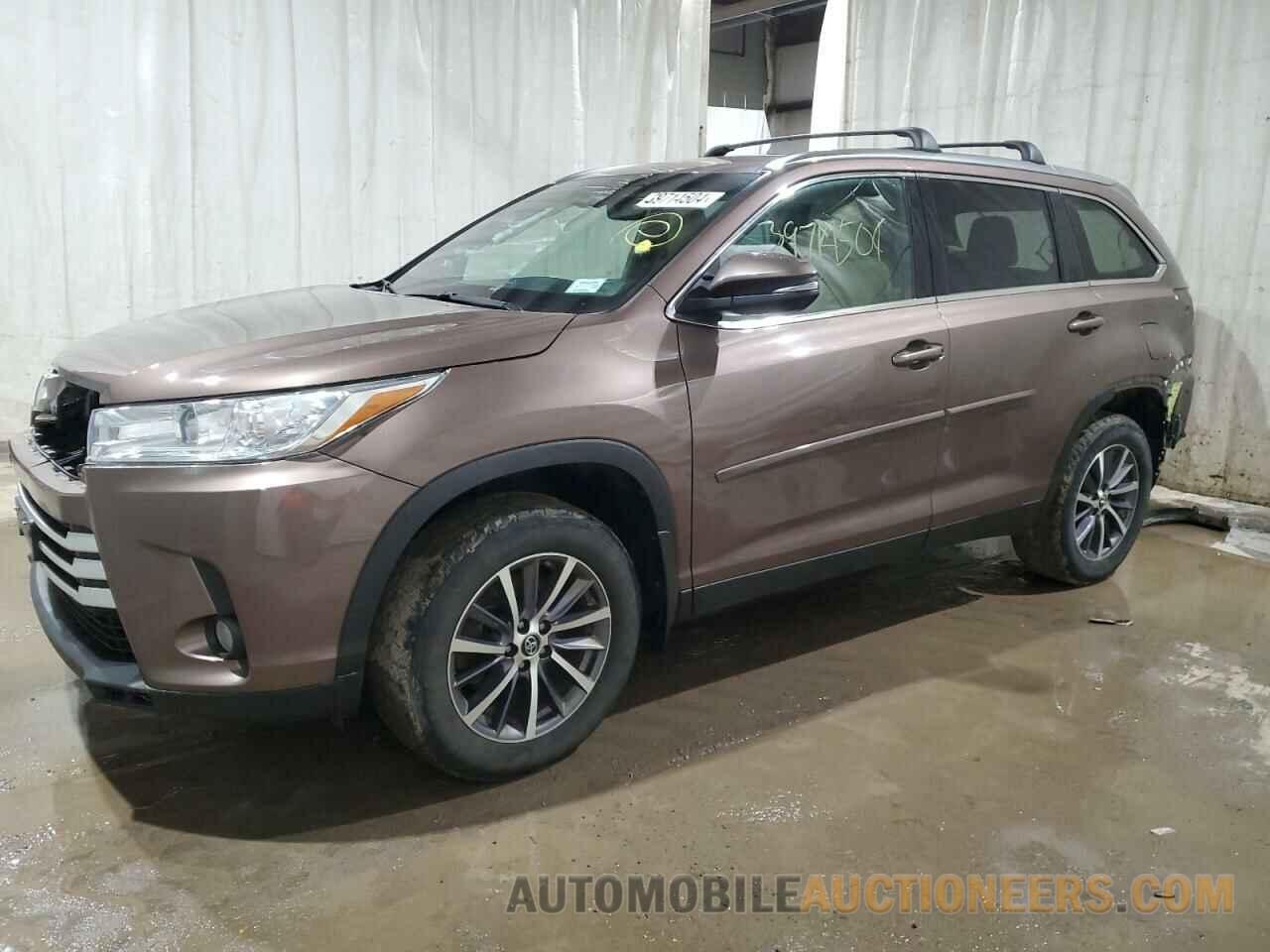 5TDJZRFH4KS703919 TOYOTA HIGHLANDER 2019