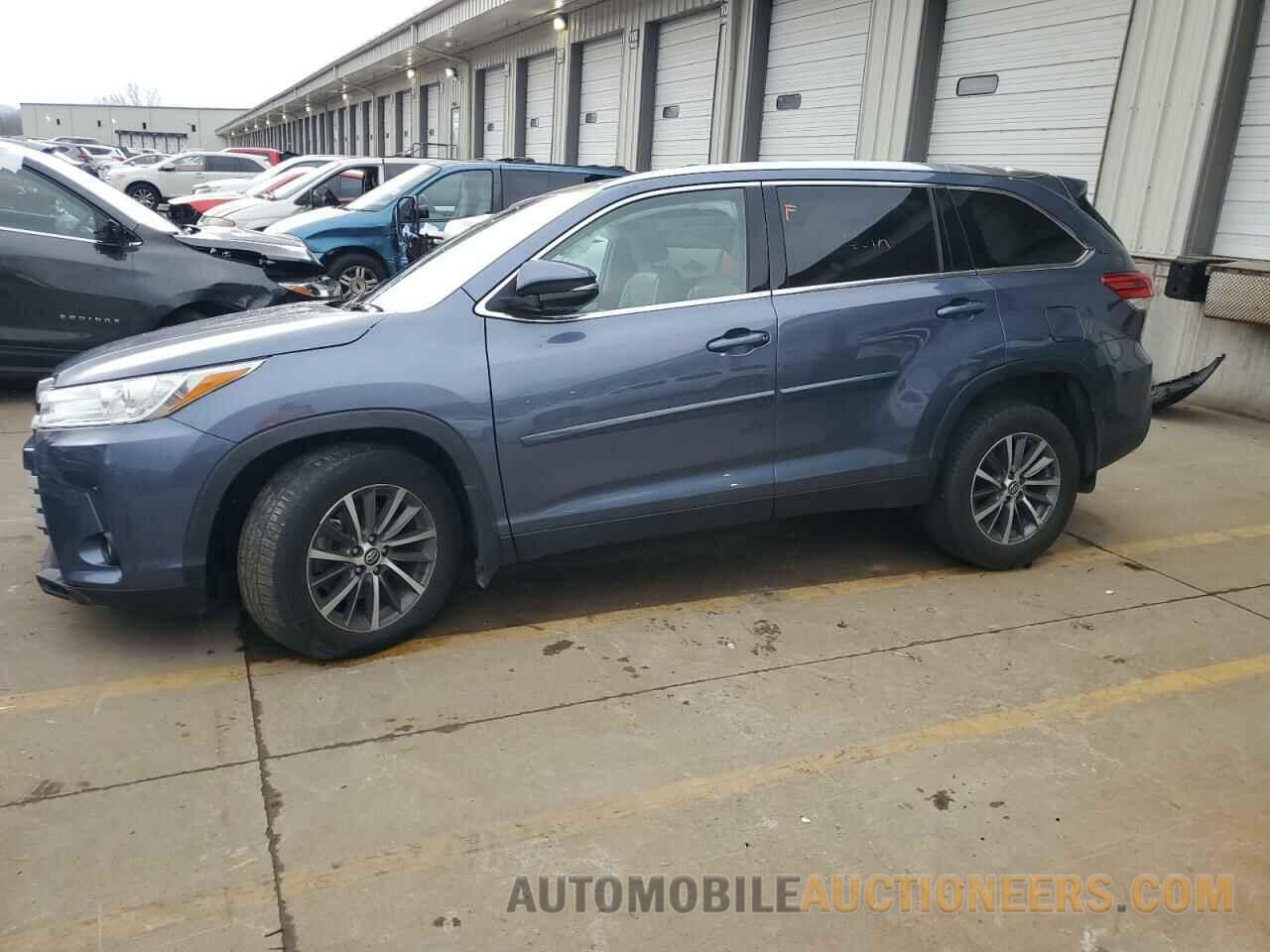 5TDJZRFH4KS727671 TOYOTA HIGHLANDER 2019