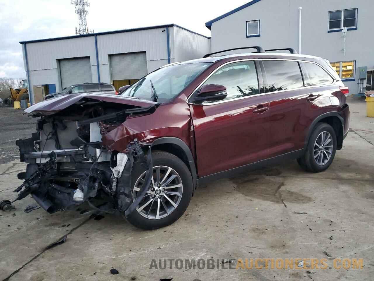 5TDJZRFH4KS731977 TOYOTA HIGHLANDER 2019