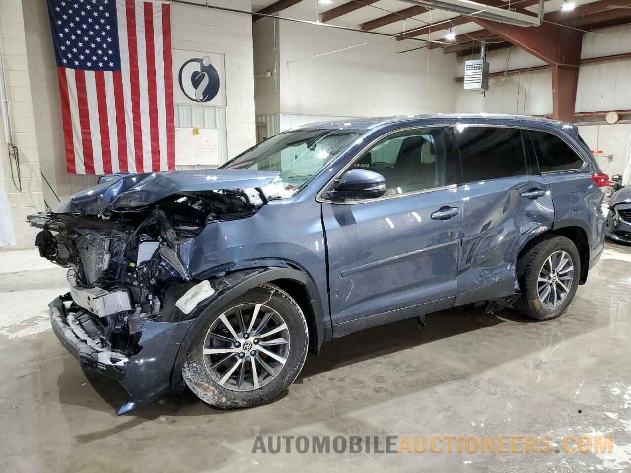 5TDJZRFH4KS745071 TOYOTA HIGHLANDER 2019