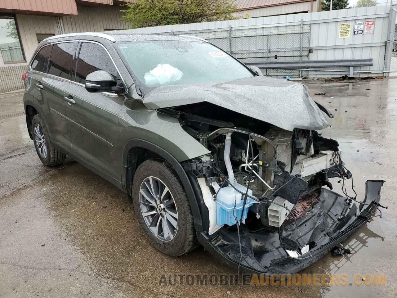 5TDJZRFH4KS920936 TOYOTA HIGHLANDER 2019