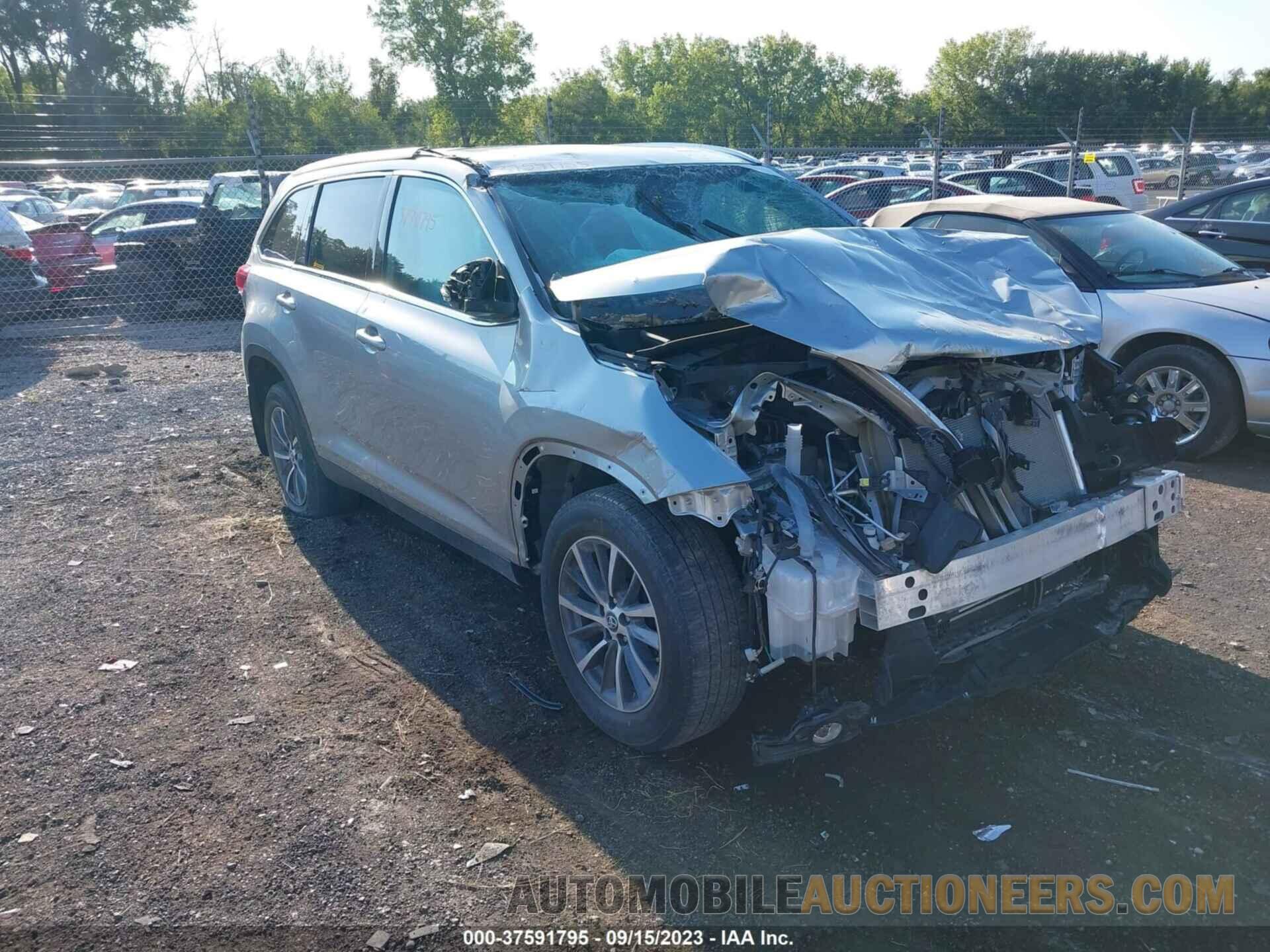 5TDJZRFH4KS925120 TOYOTA HIGHLANDER 2019