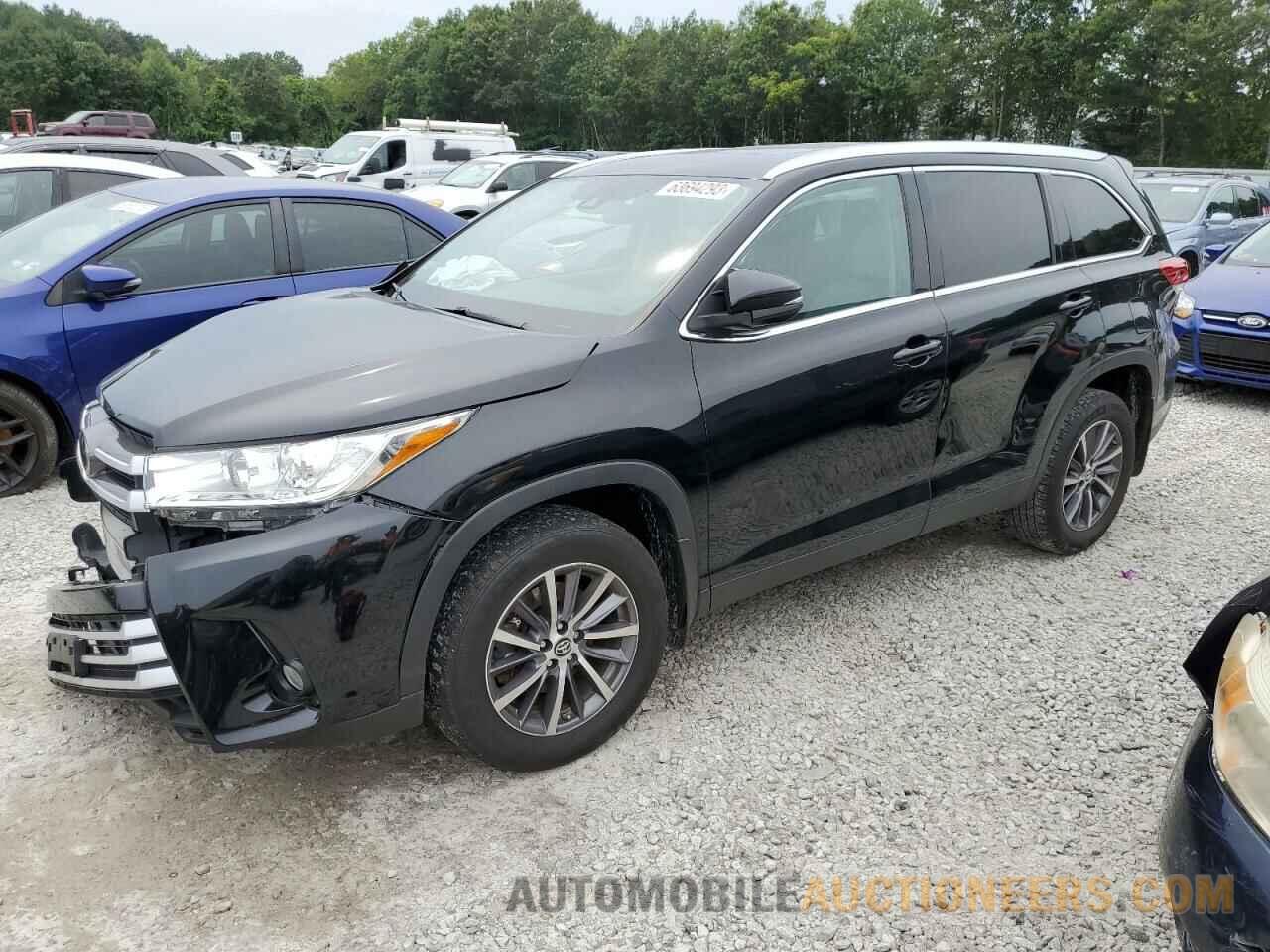 5TDJZRFH4KS932228 TOYOTA HIGHLANDER 2019