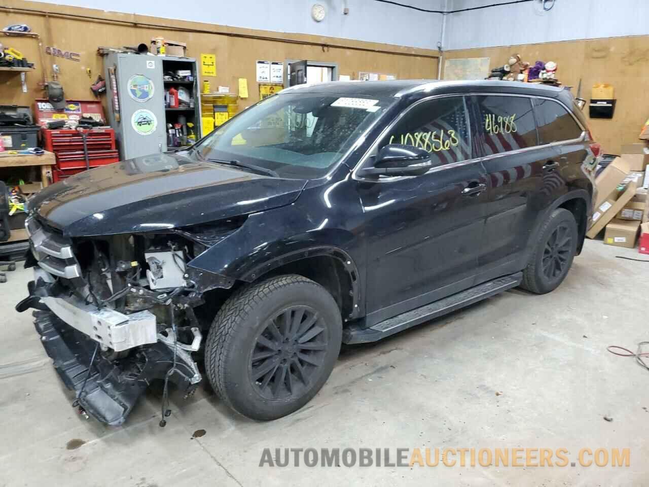 5TDJZRFH4KS958649 TOYOTA HIGHLANDER 2019