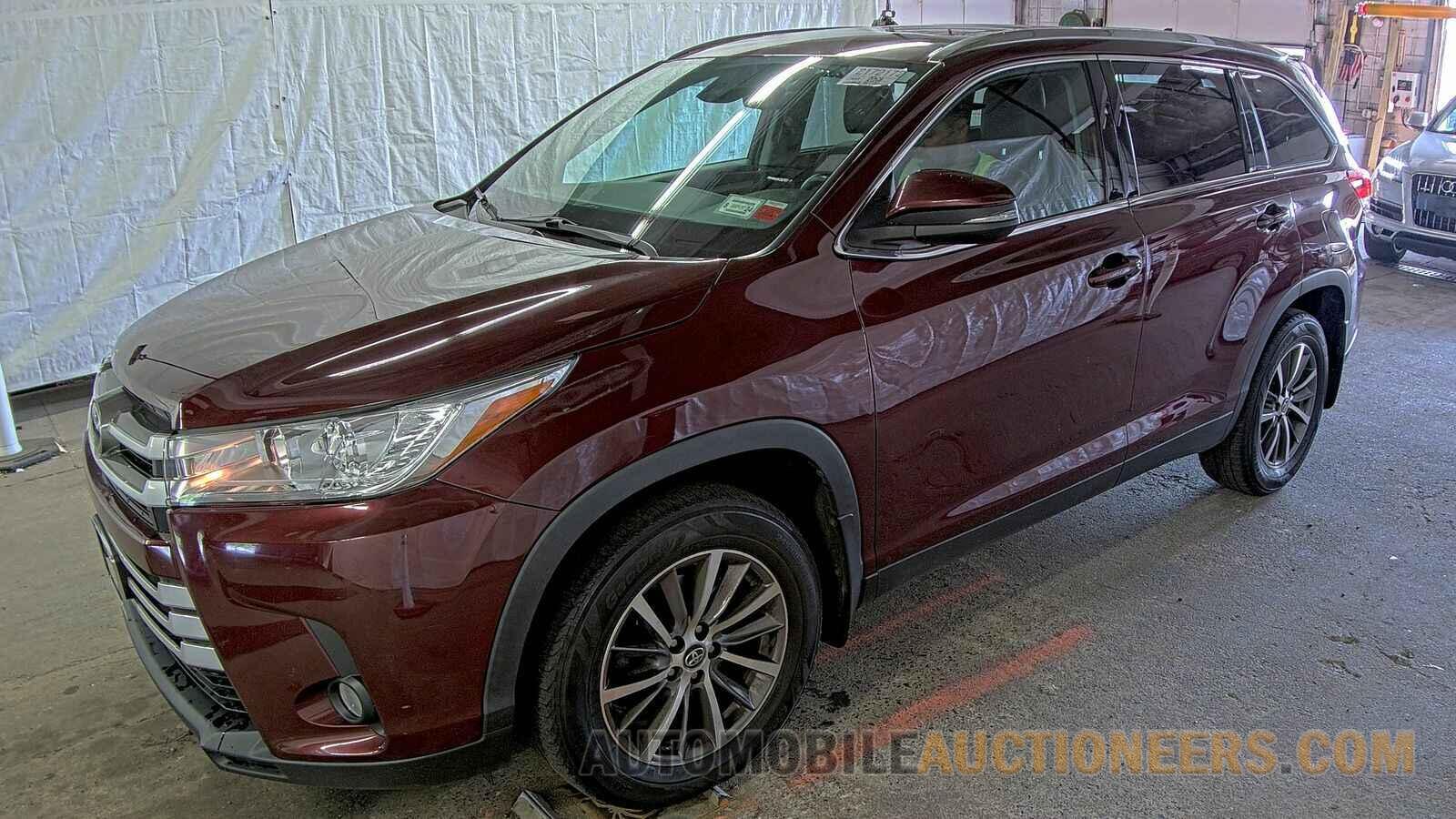 5TDJZRFH4KS970381 Toyota Highlander 2019