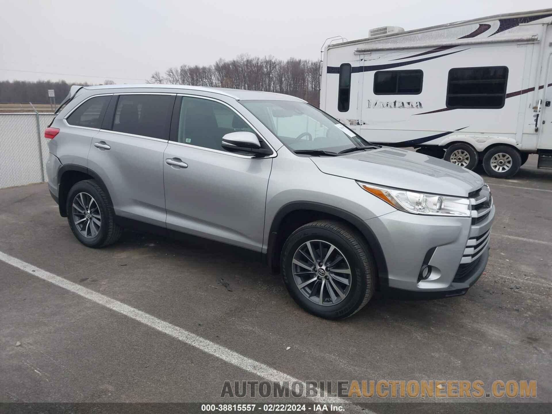 5TDJZRFH4KS987326 TOYOTA HIGHLANDER 2019