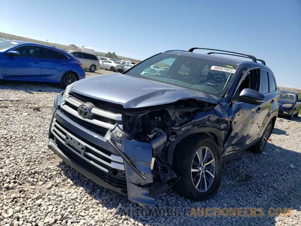 5TDJZRFH4KS995040 TOYOTA HIGHLANDER 2019