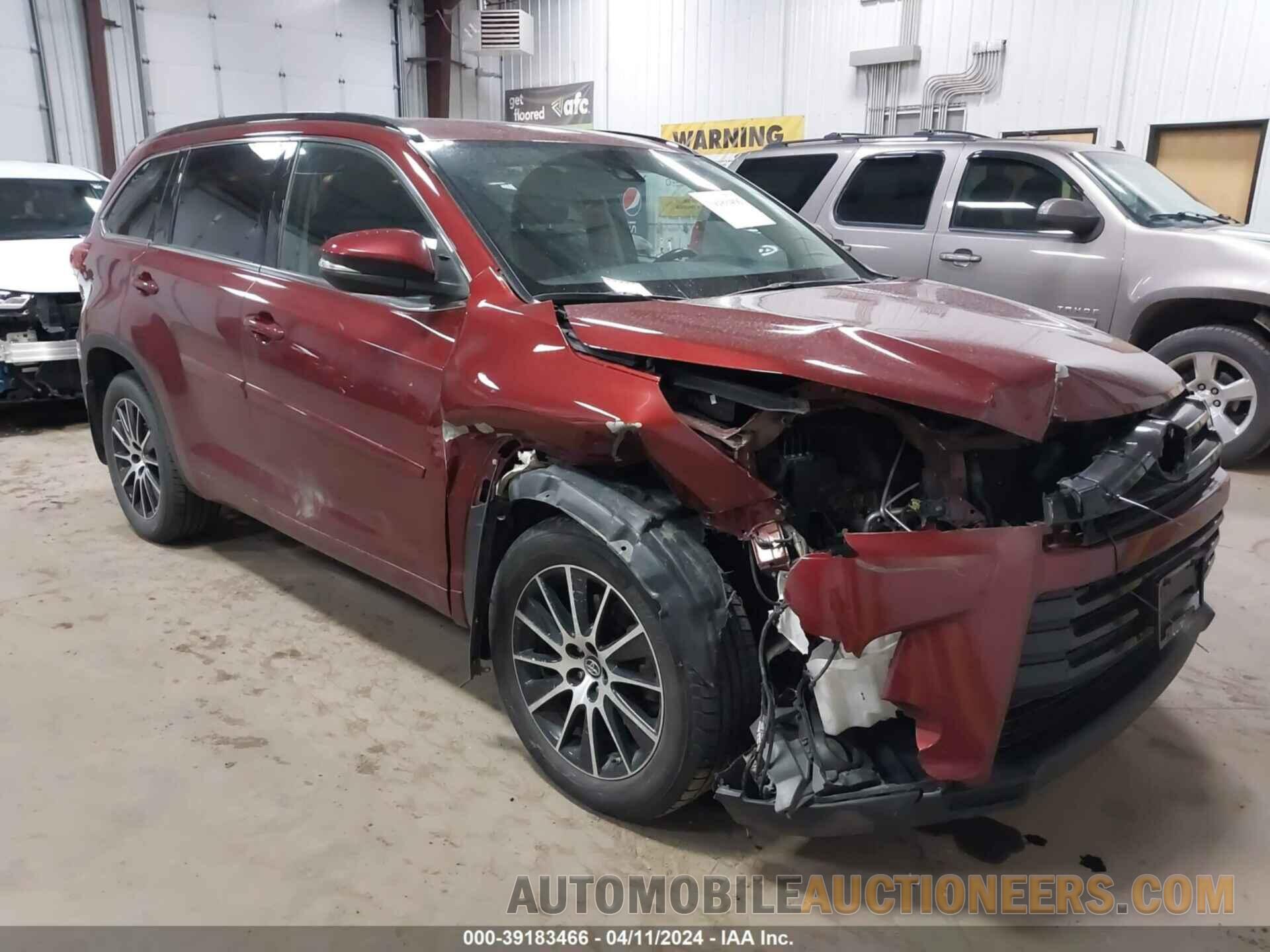 5TDJZRFH5HS359882 TOYOTA HIGHLANDER 2017