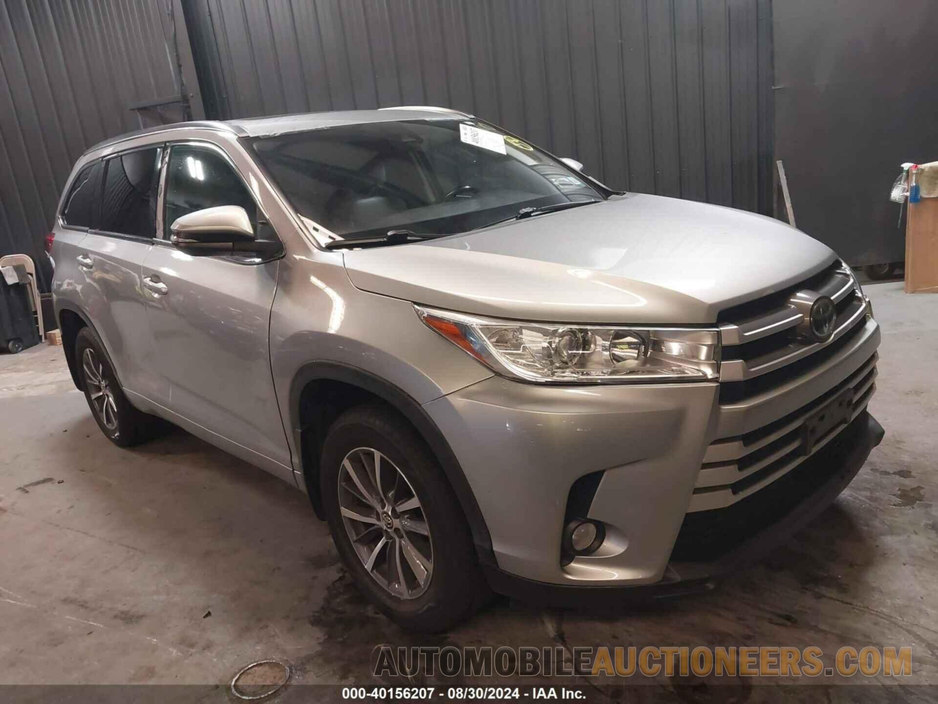 5TDJZRFH5HS393658 TOYOTA HIGHLANDER 2017