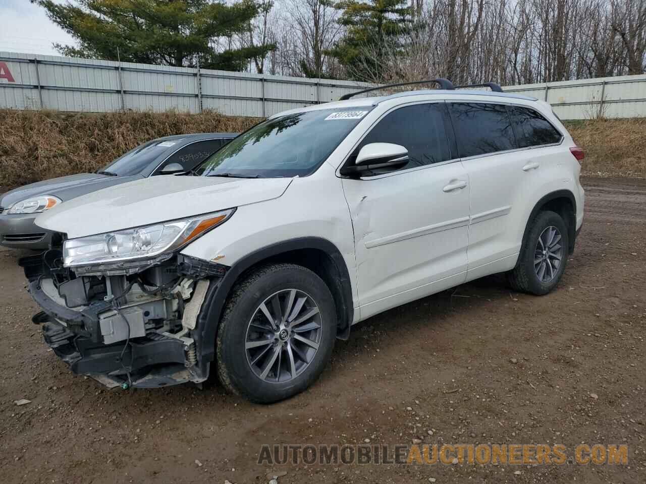 5TDJZRFH5HS425797 TOYOTA HIGHLANDER 2017