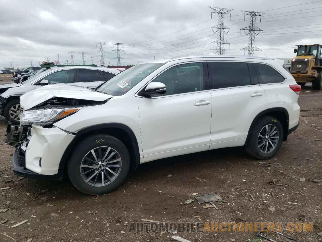 5TDJZRFH5HS427436 TOYOTA HIGHLANDER 2017