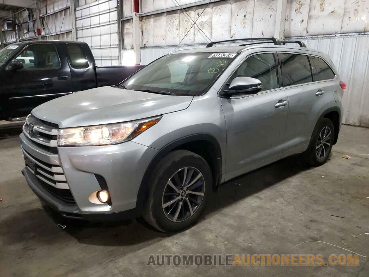 5TDJZRFH5HS457553 TOYOTA HIGHLANDER 2017