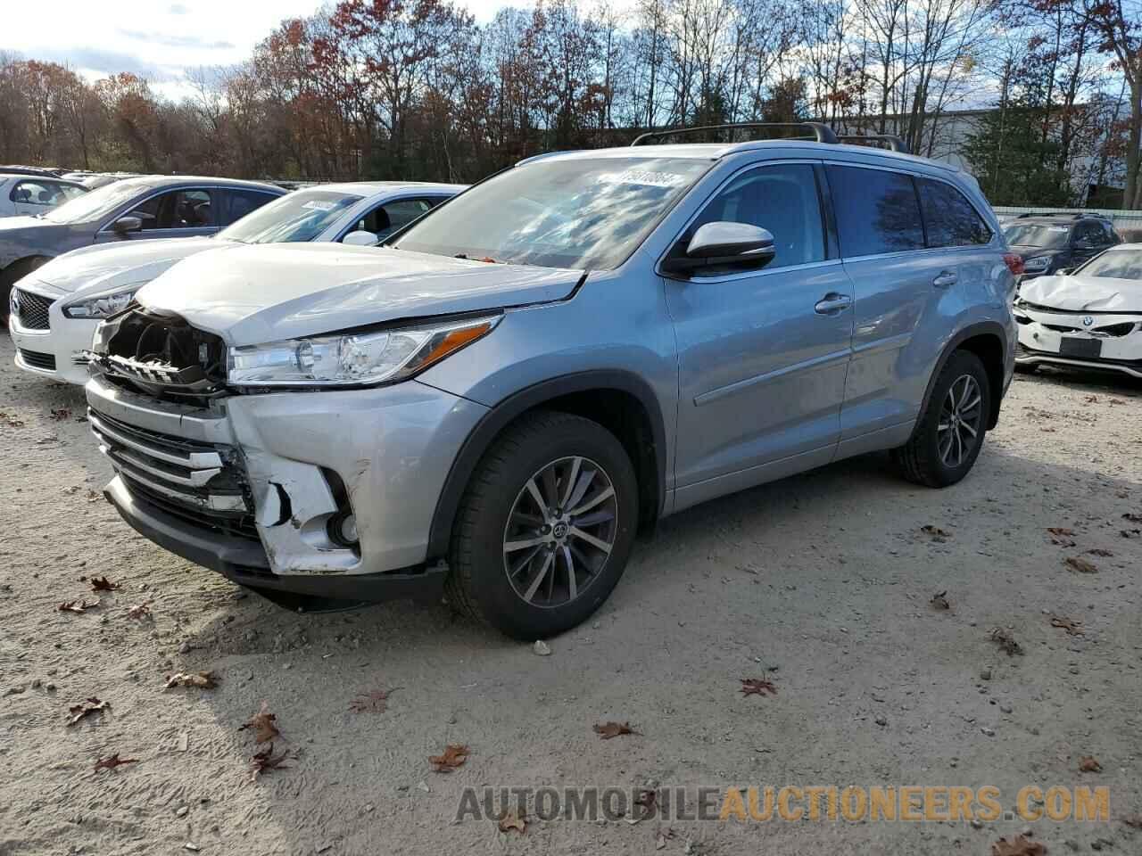 5TDJZRFH5HS479276 TOYOTA HIGHLANDER 2017