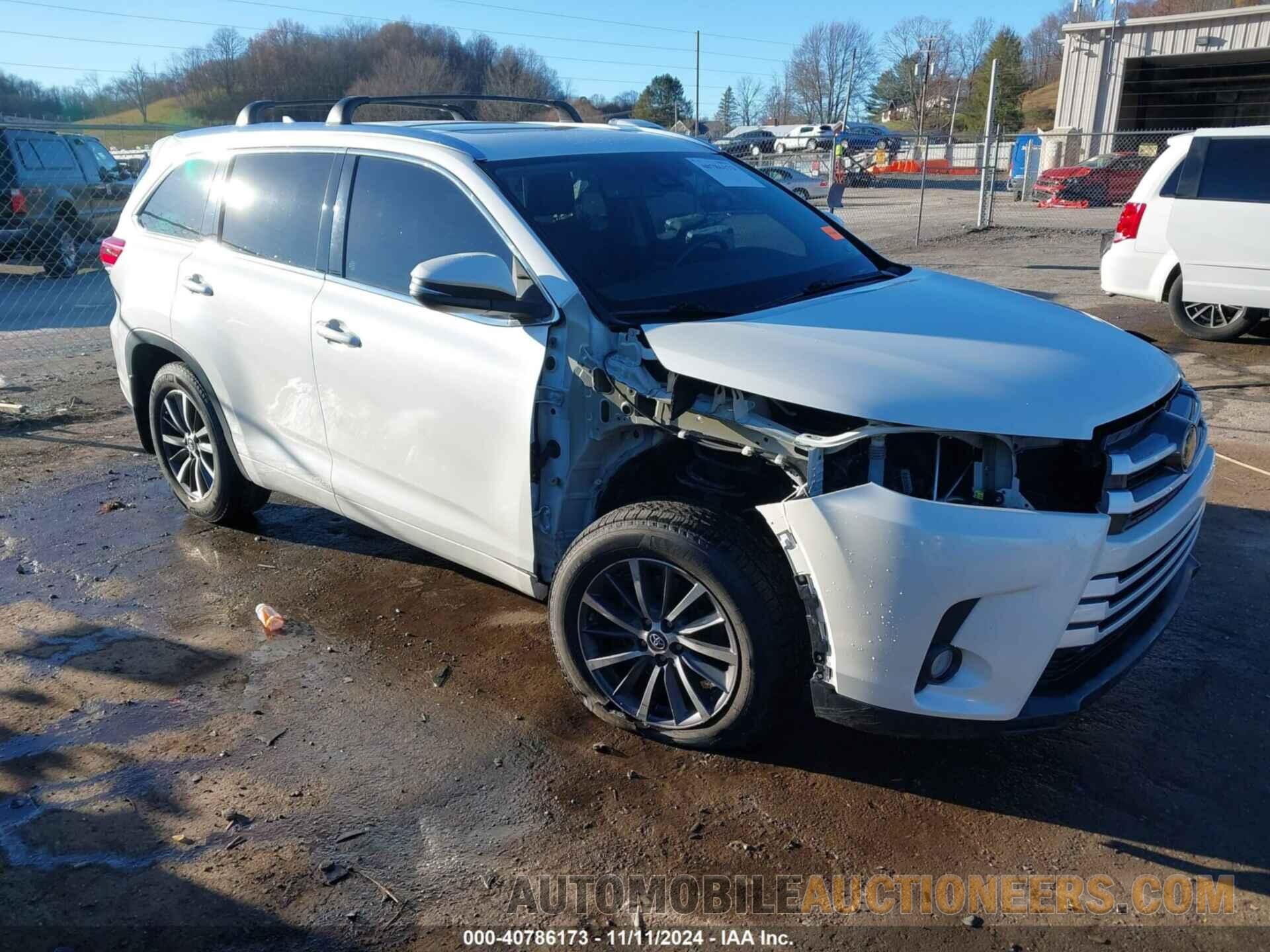 5TDJZRFH5HS513961 TOYOTA HIGHLANDER 2017