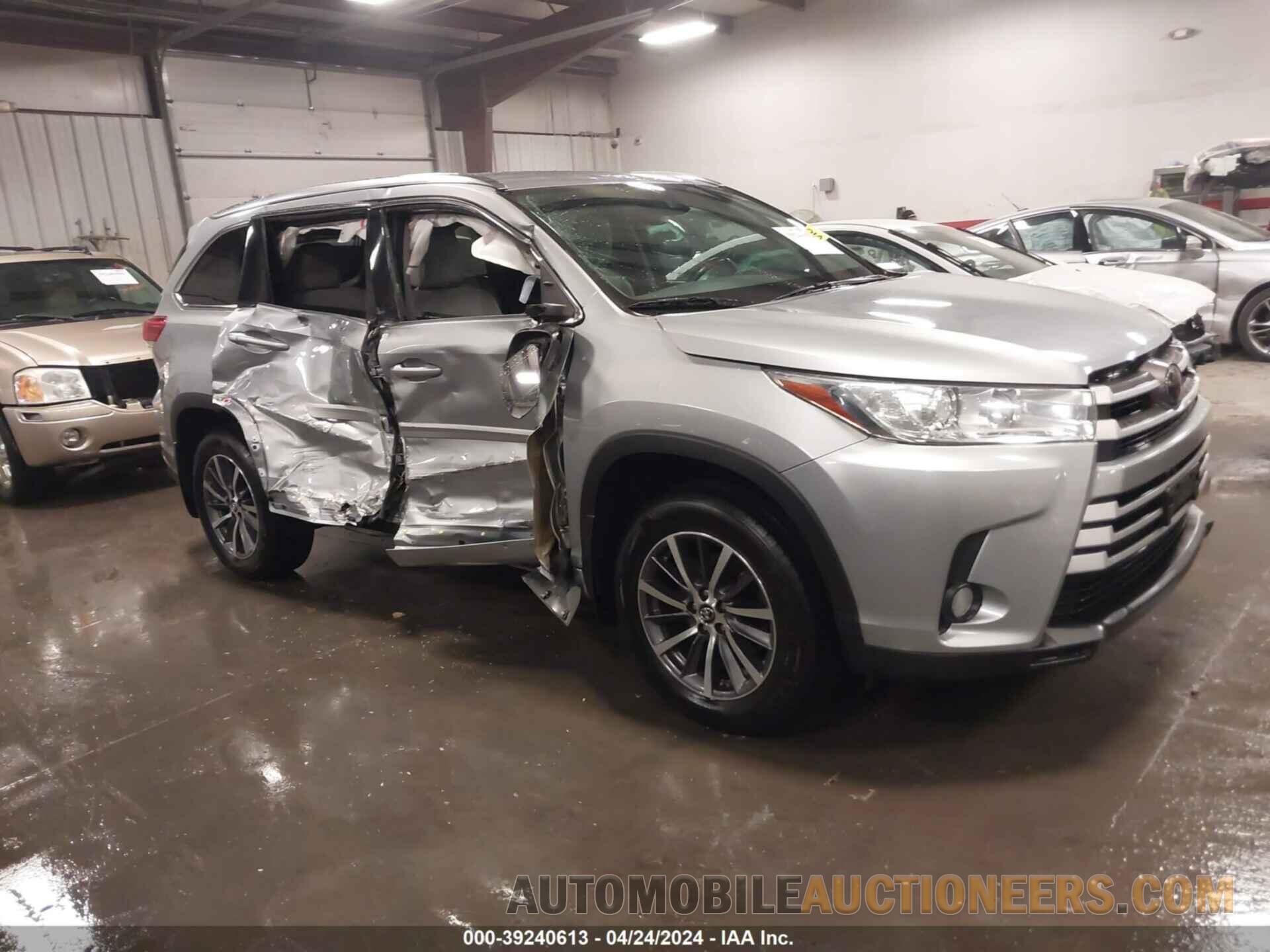 5TDJZRFH5HS522739 TOYOTA HIGHLANDER 2017