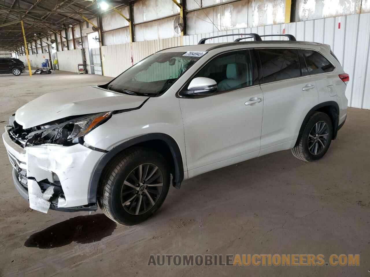 5TDJZRFH5JS531401 TOYOTA HIGHLANDER 2018