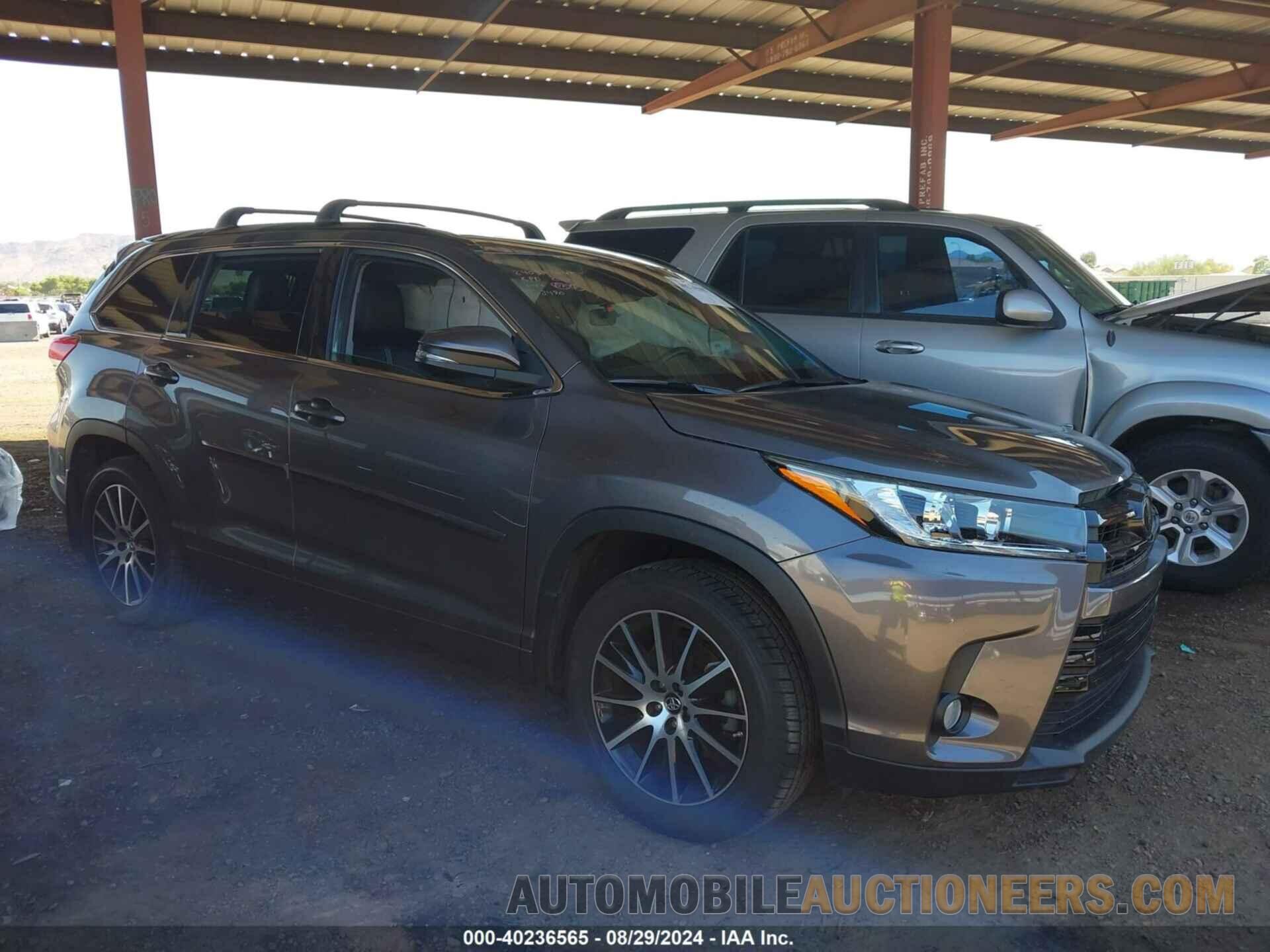 5TDJZRFH5JS548490 TOYOTA HIGHLANDER 2018