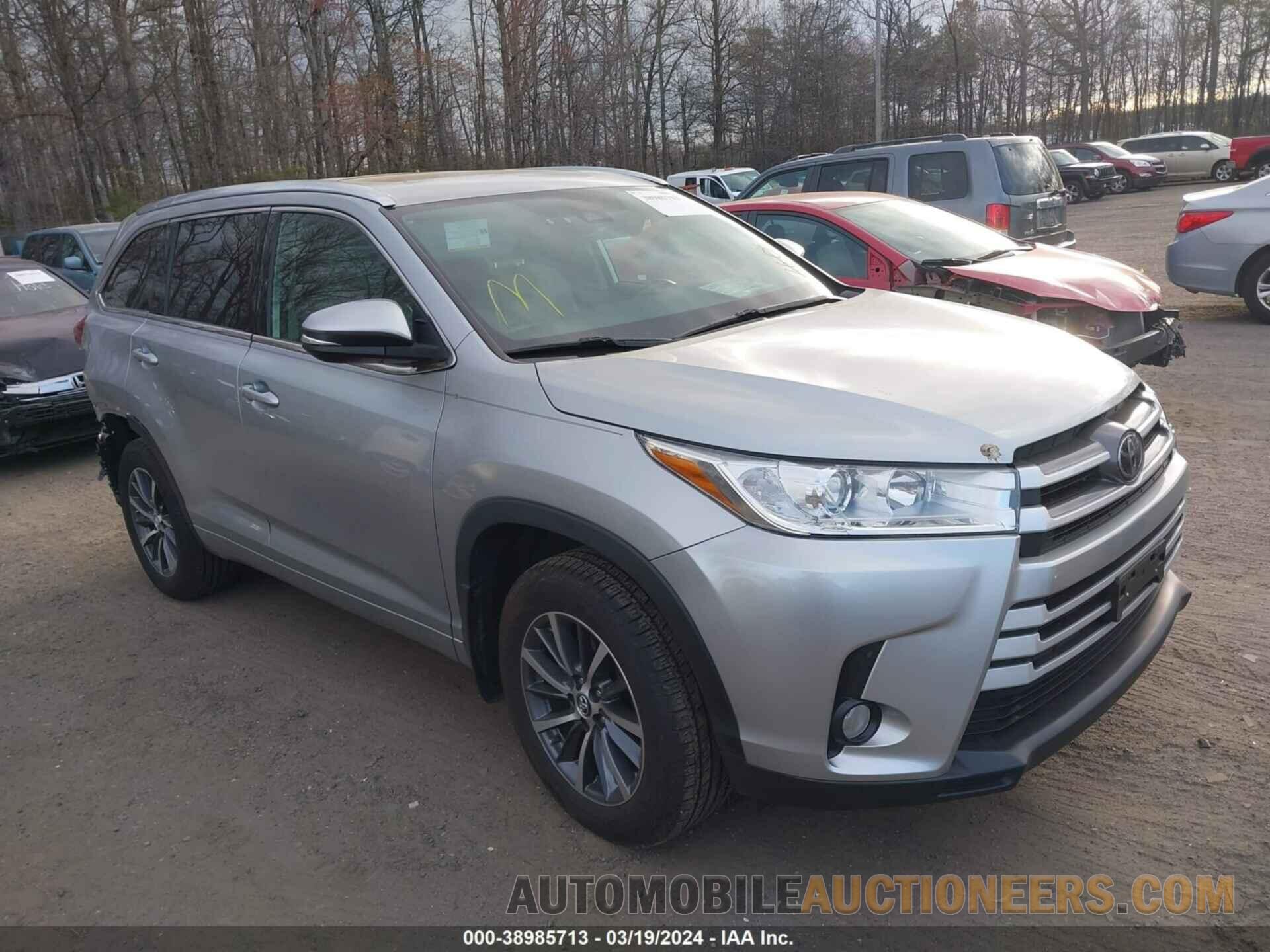 5TDJZRFH5JS552376 TOYOTA HIGHLANDER 2018