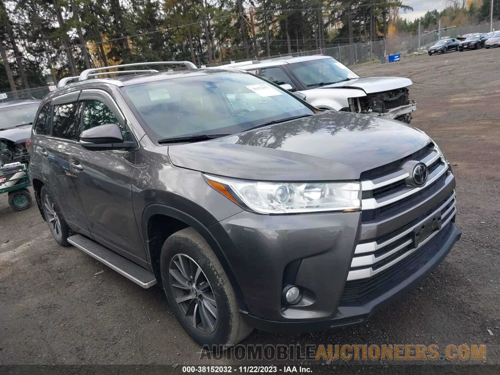 5TDJZRFH5JS562082 TOYOTA HIGHLANDER 2018