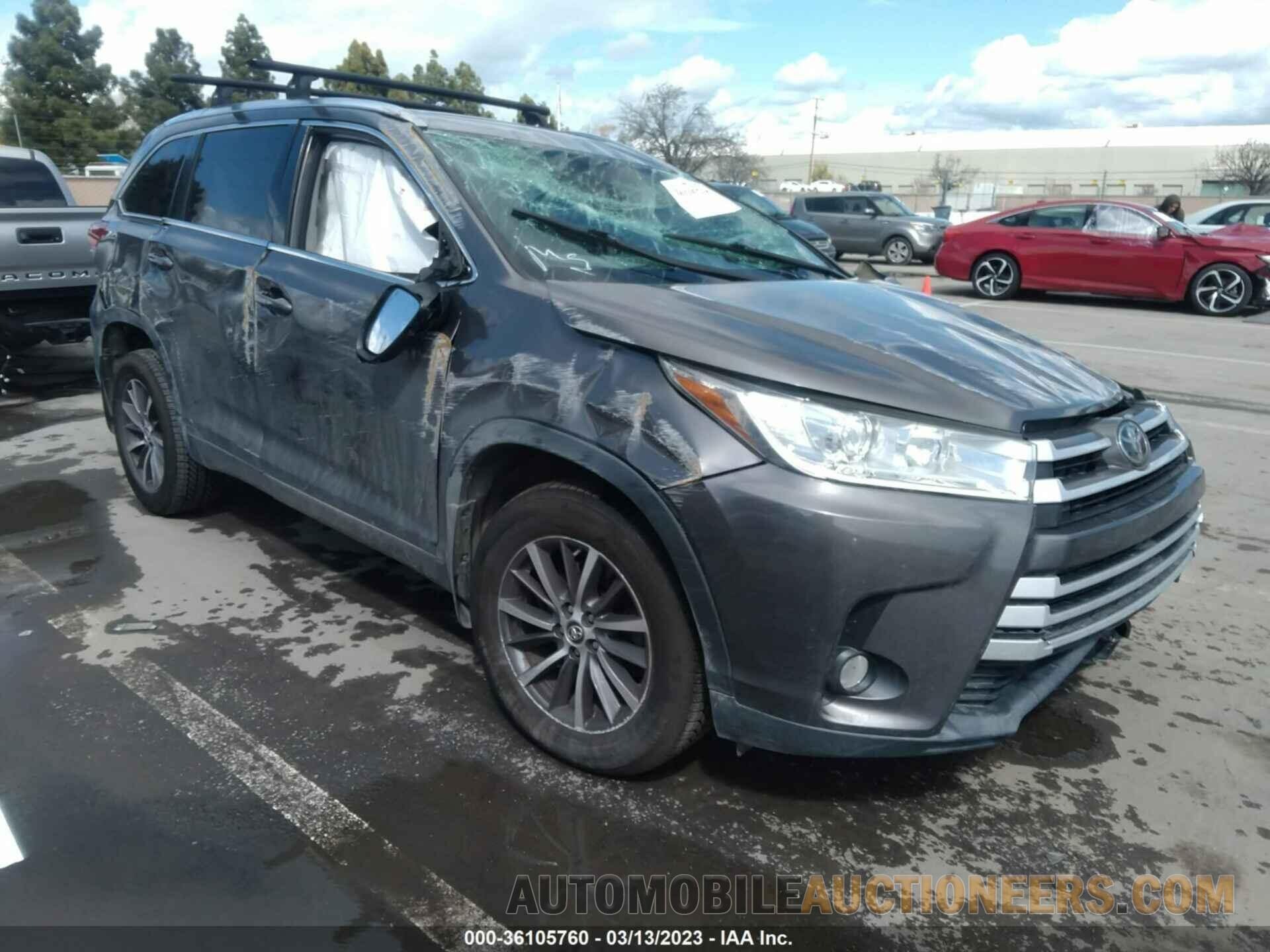 5TDJZRFH5JS805213 TOYOTA HIGHLANDER 2018