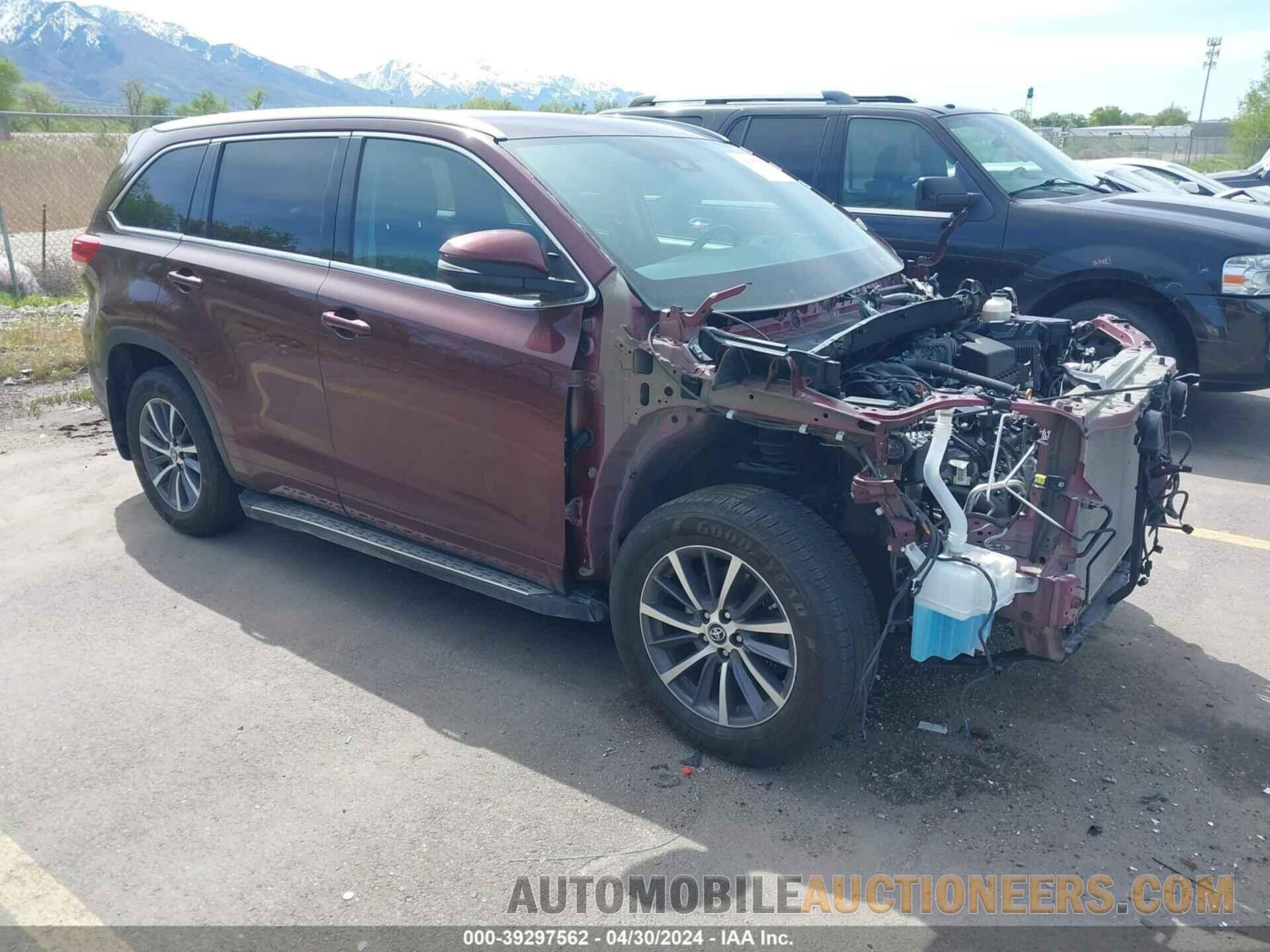 5TDJZRFH5JS838695 TOYOTA HIGHLANDER 2018