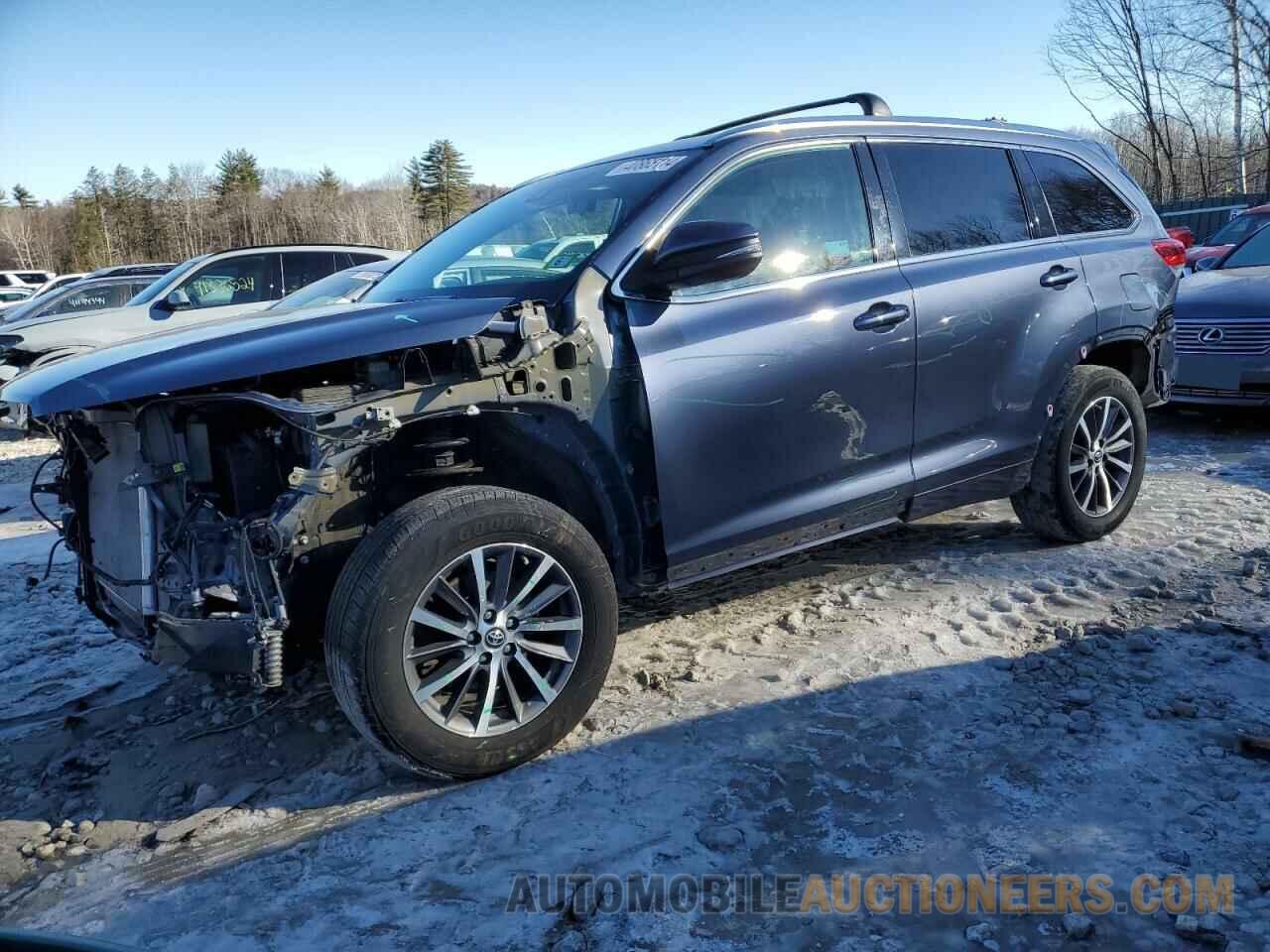 5TDJZRFH5JS842729 TOYOTA HIGHLANDER 2018