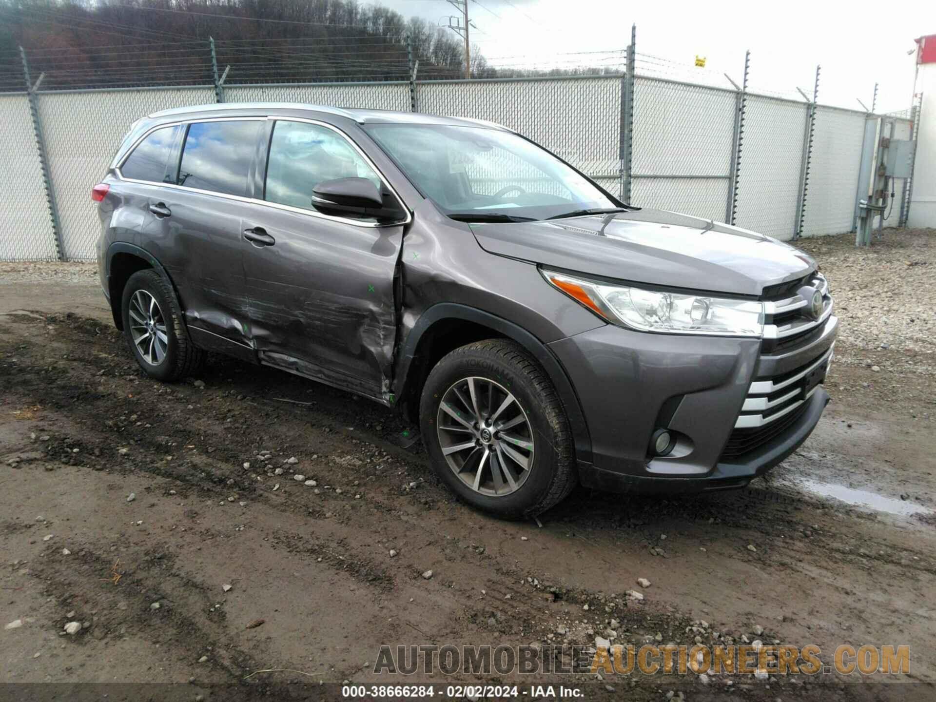 5TDJZRFH5JS889758 TOYOTA HIGHLANDER 2018