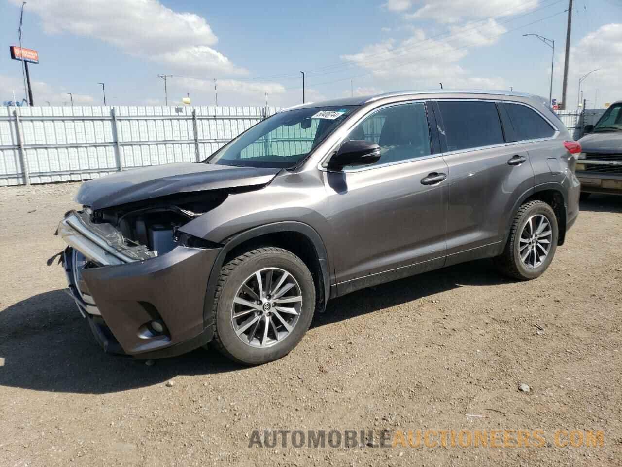 5TDJZRFH5KS569826 TOYOTA HIGHLANDER 2019