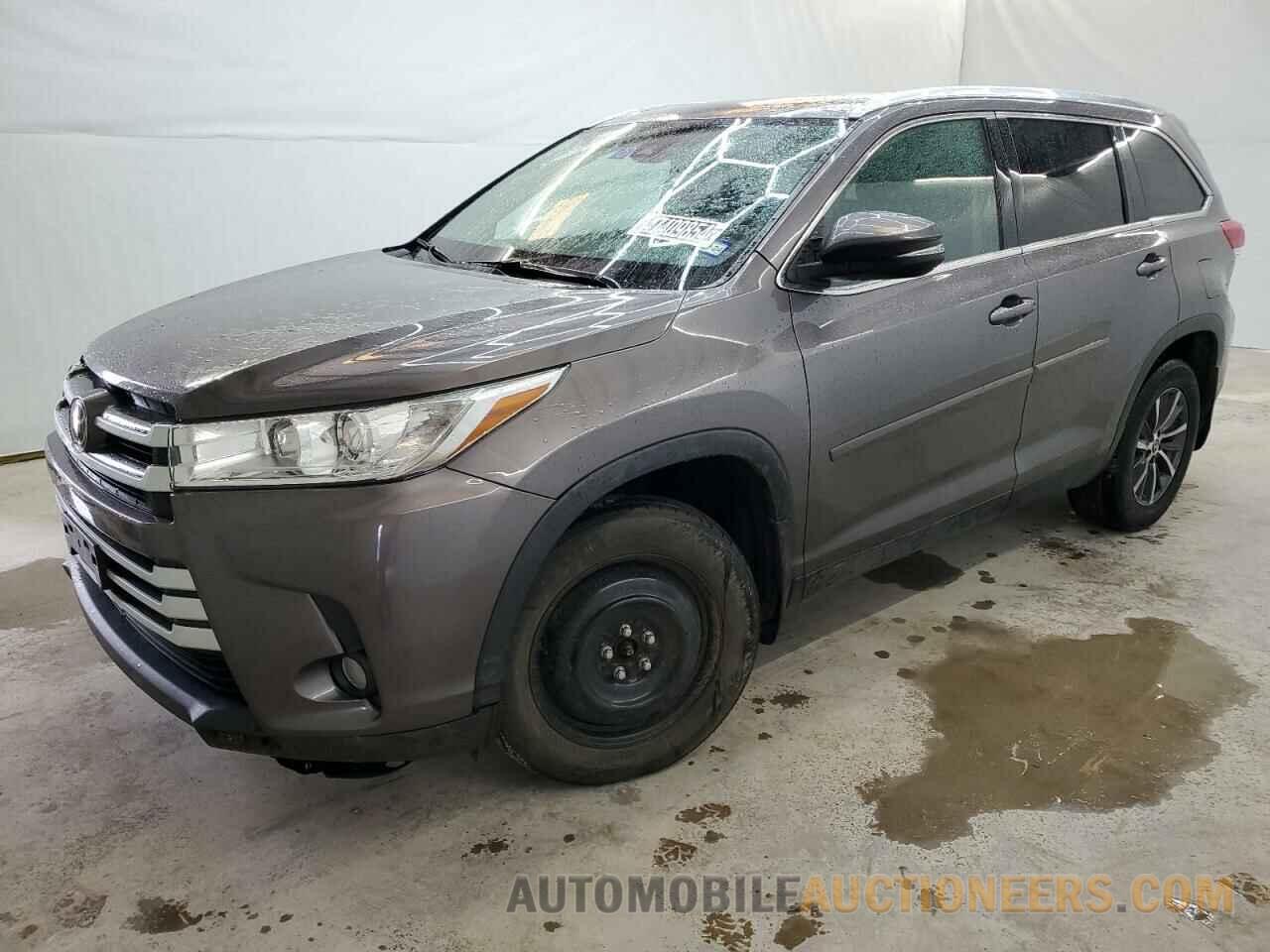 5TDJZRFH5KS584973 TOYOTA HIGHLANDER 2019