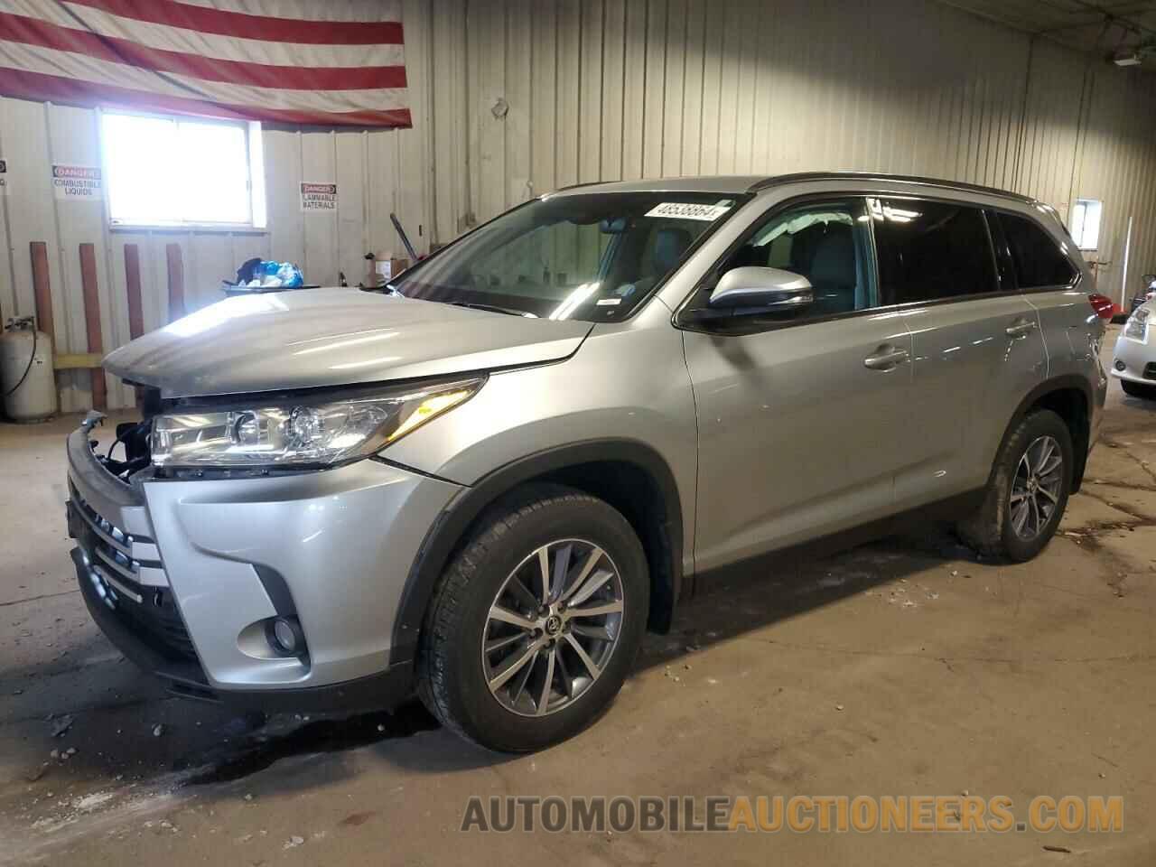 5TDJZRFH5KS923358 TOYOTA HIGHLANDER 2019