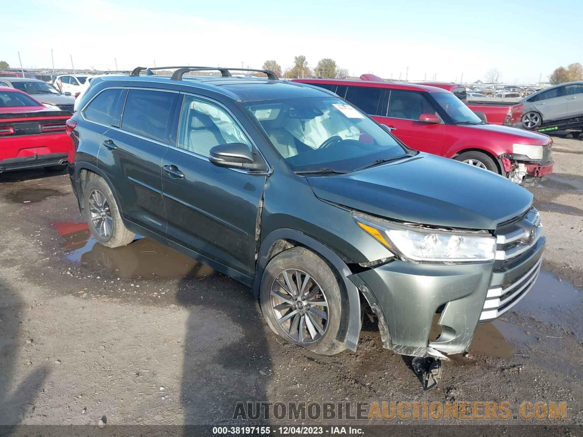 5TDJZRFH5KS945005 TOYOTA HIGHLANDER 2019