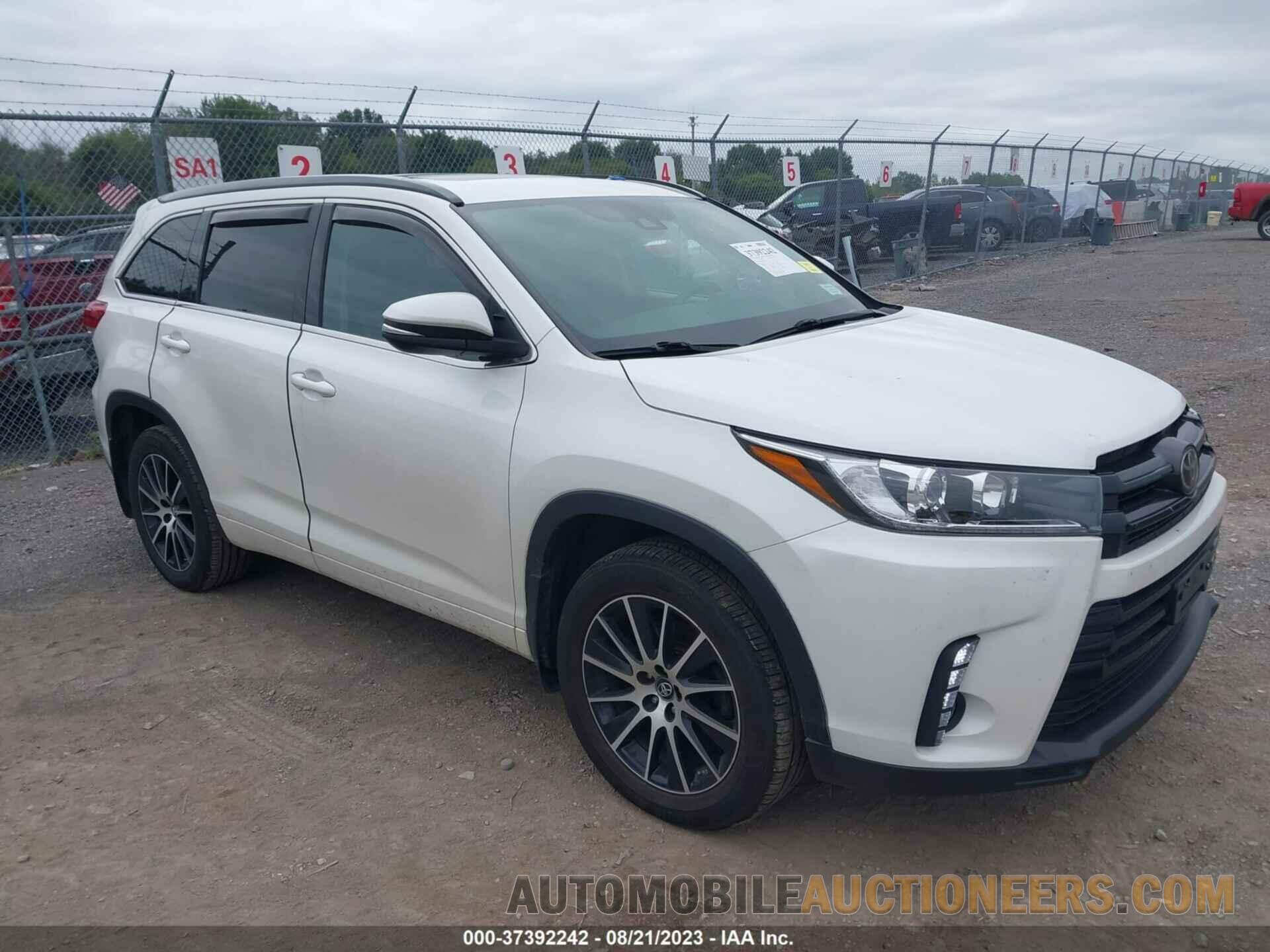 5TDJZRFH6HS379008 TOYOTA HIGHLANDER 2017