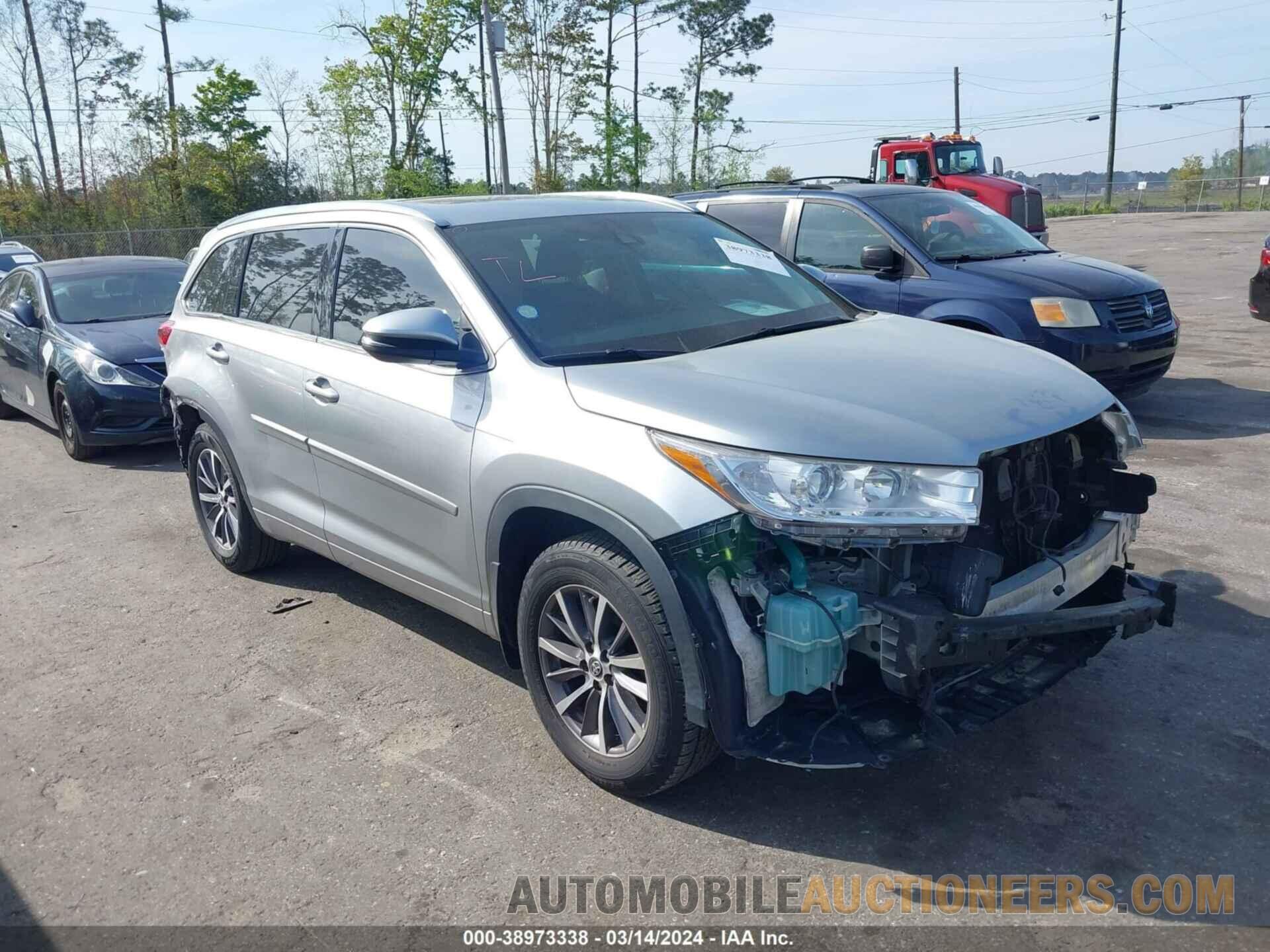 5TDJZRFH6HS383446 TOYOTA HIGHLANDER 2017