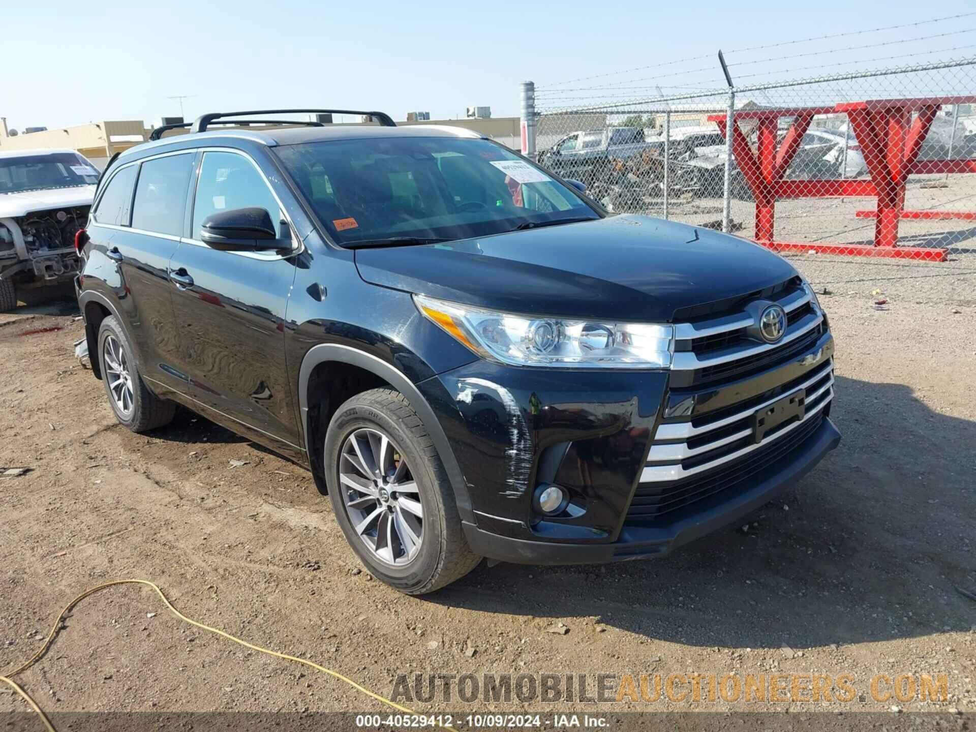 5TDJZRFH6HS392390 TOYOTA HIGHLANDER 2017