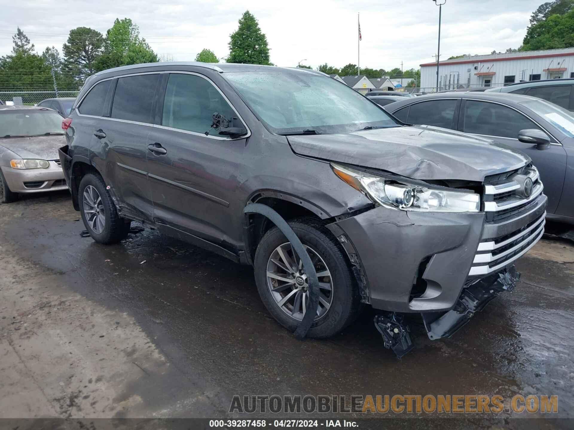 5TDJZRFH6HS404781 TOYOTA HIGHLANDER 2017