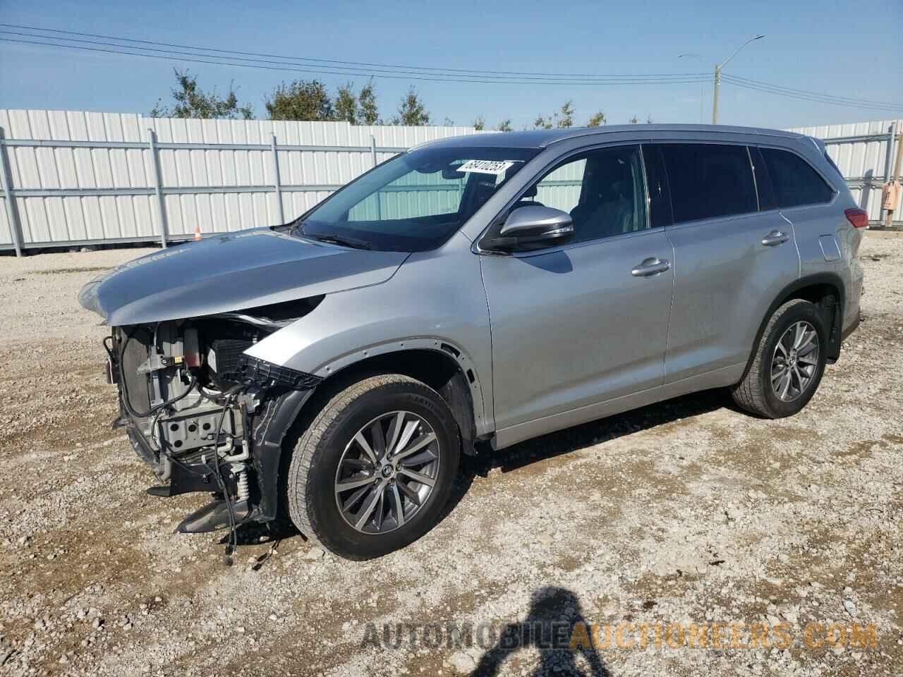 5TDJZRFH6HS409303 TOYOTA HIGHLANDER 2017