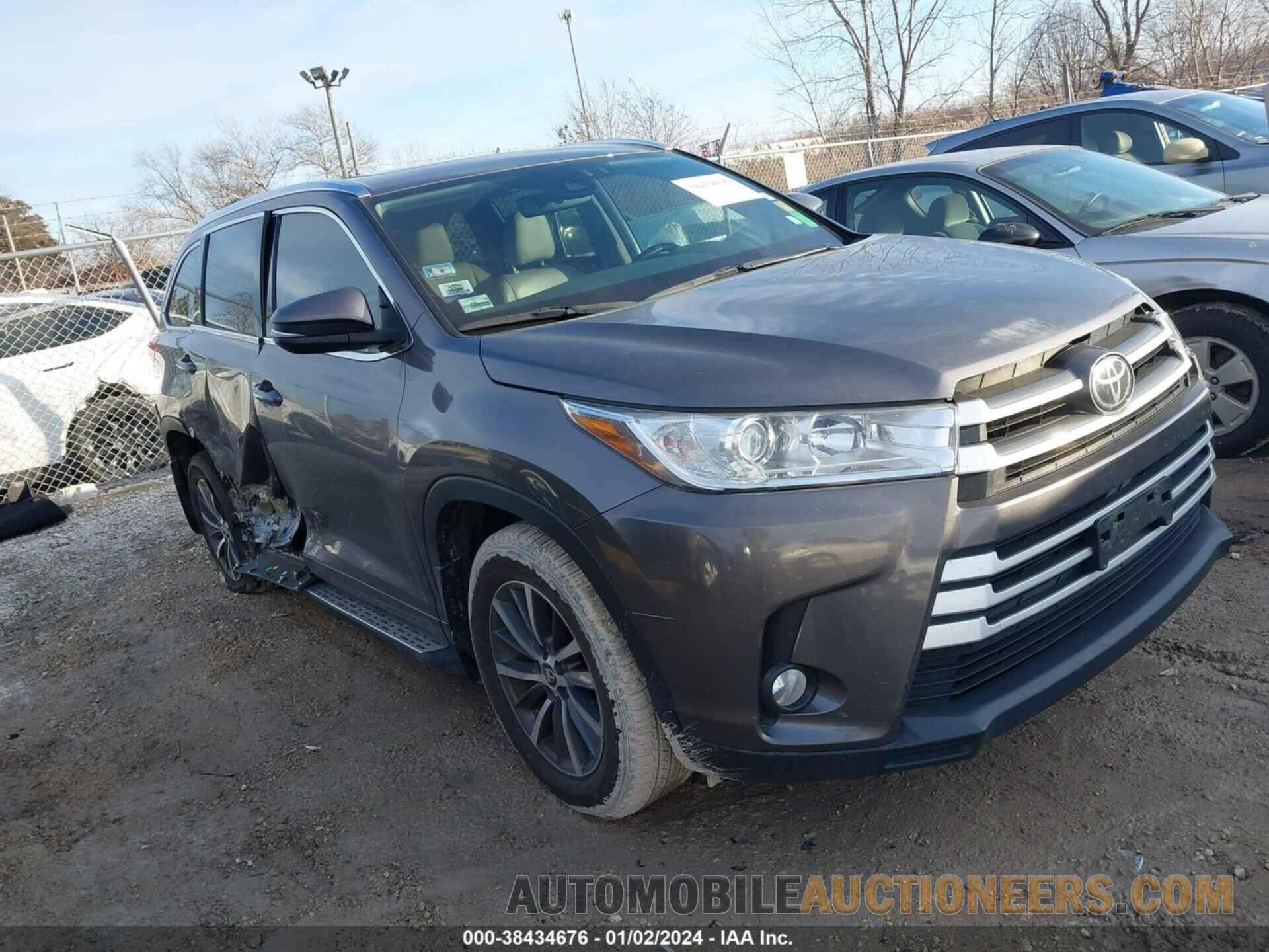 5TDJZRFH6HS441555 TOYOTA HIGHLANDER 2017