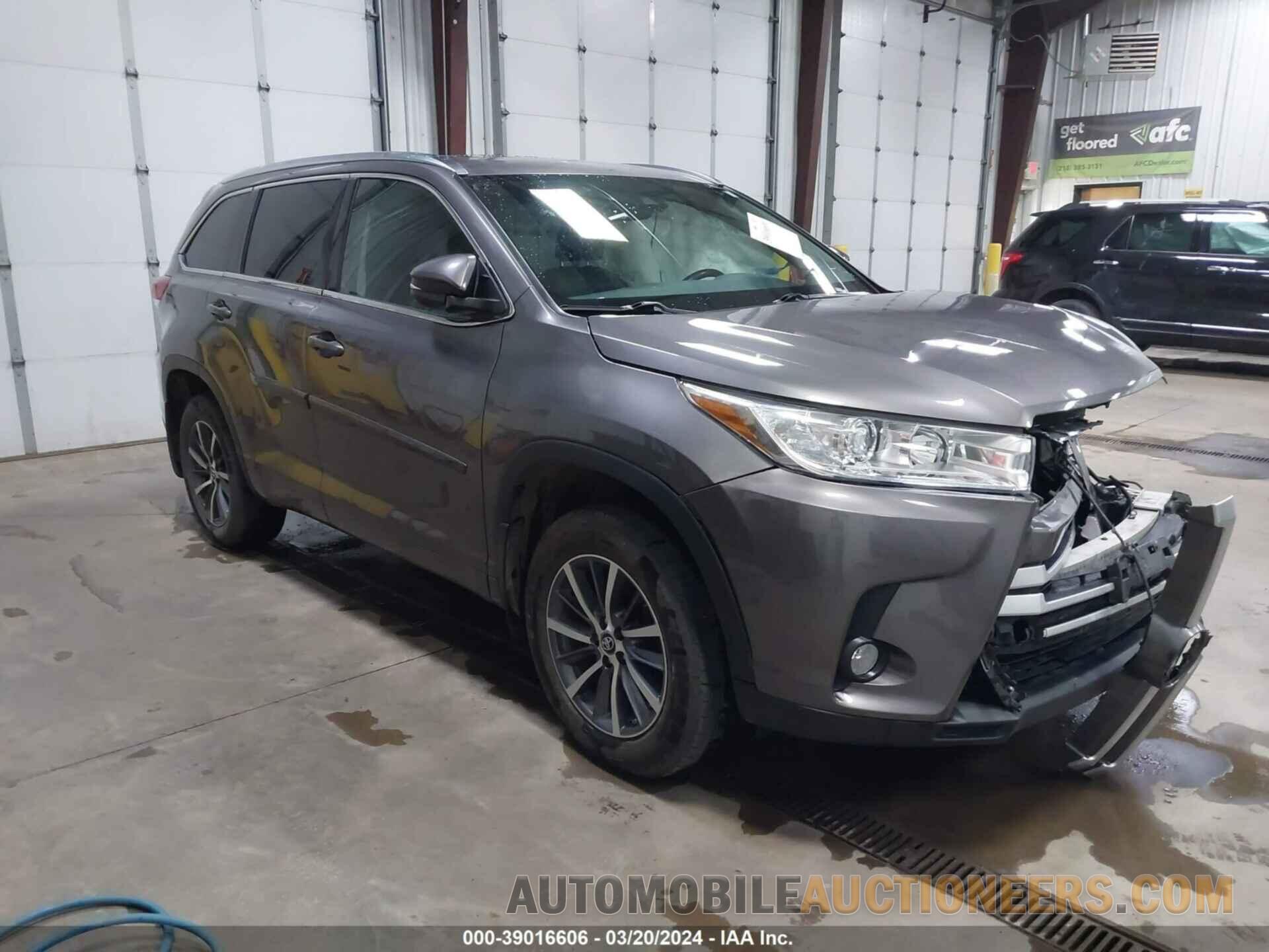 5TDJZRFH6HS448988 TOYOTA HIGHLANDER 2017